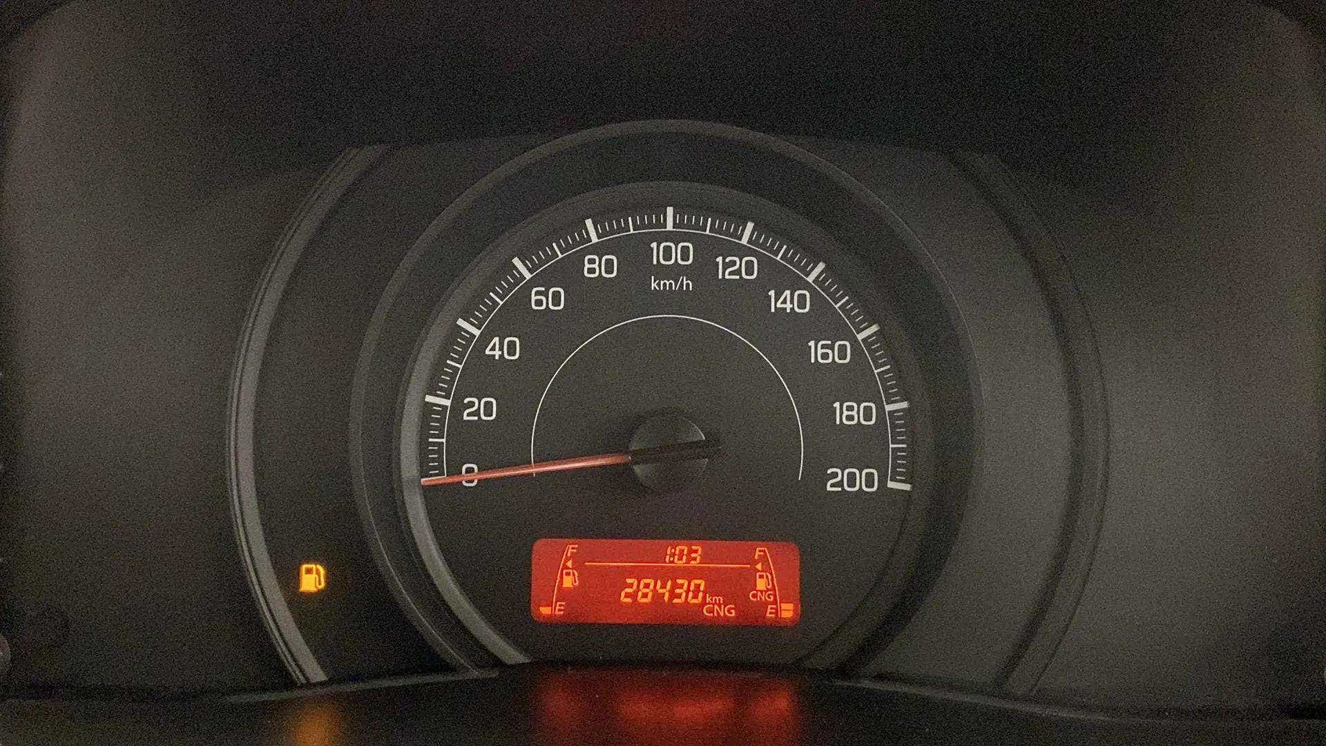 Instrument cluster of a Maruti Suzuki Dzire