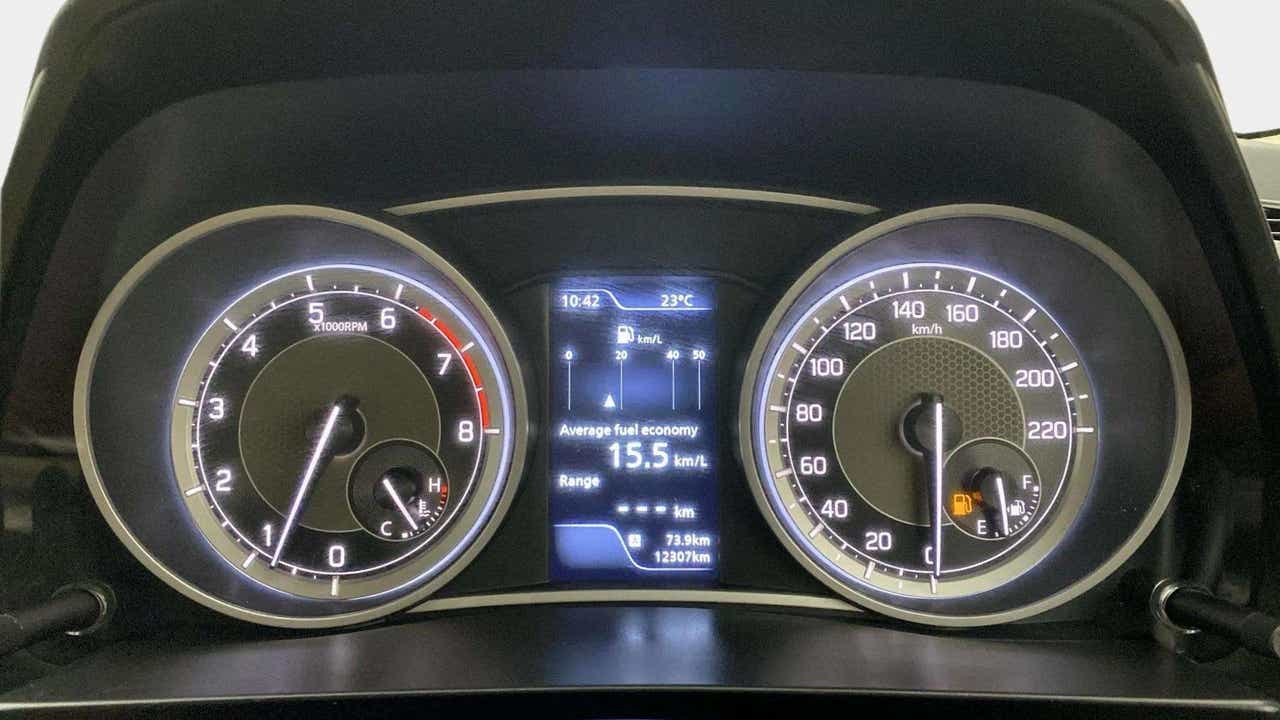 Instrument cluster of a Maruti Suzuki Dzire