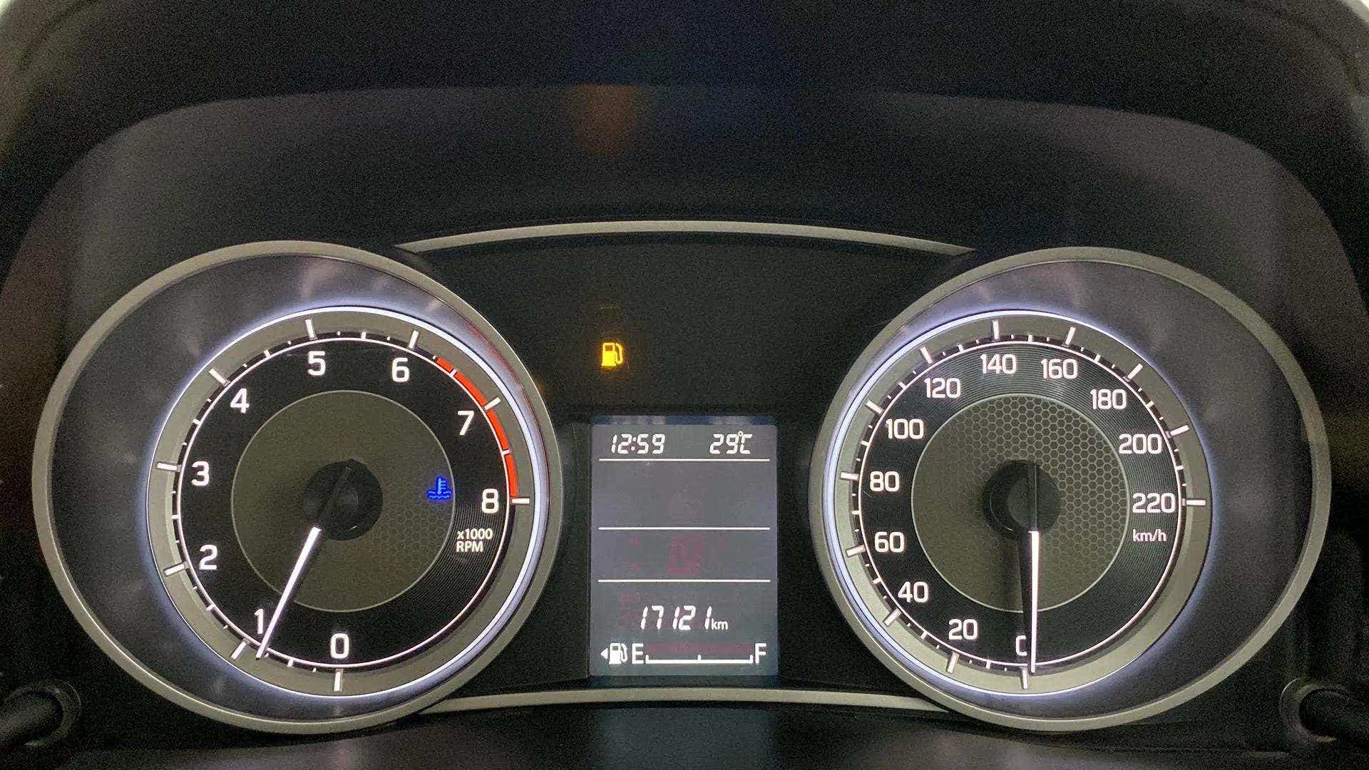 Instrument cluster of a Maruti Suzuki Dzire