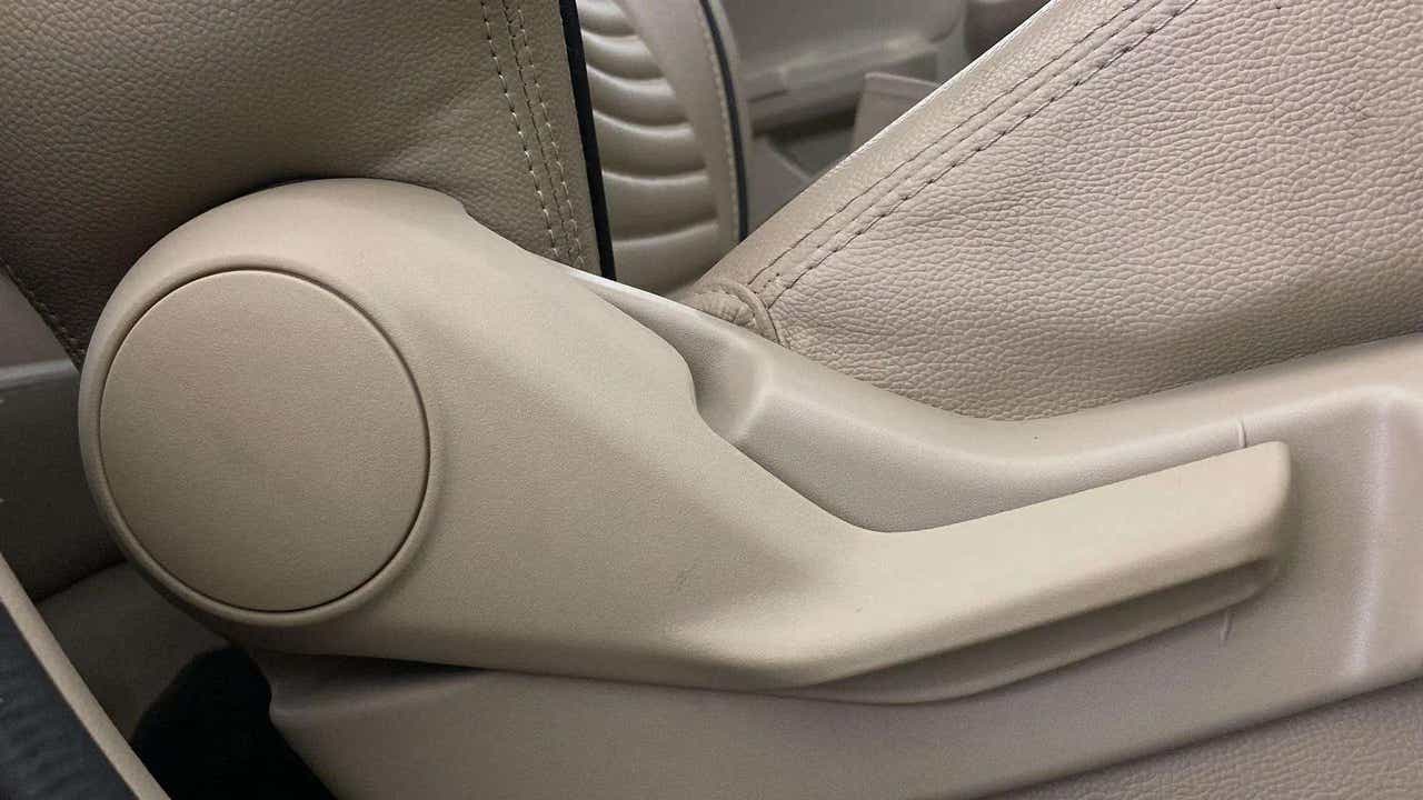 Front seat recline lever of a Maruti Suzuki Dzire 2018-2023