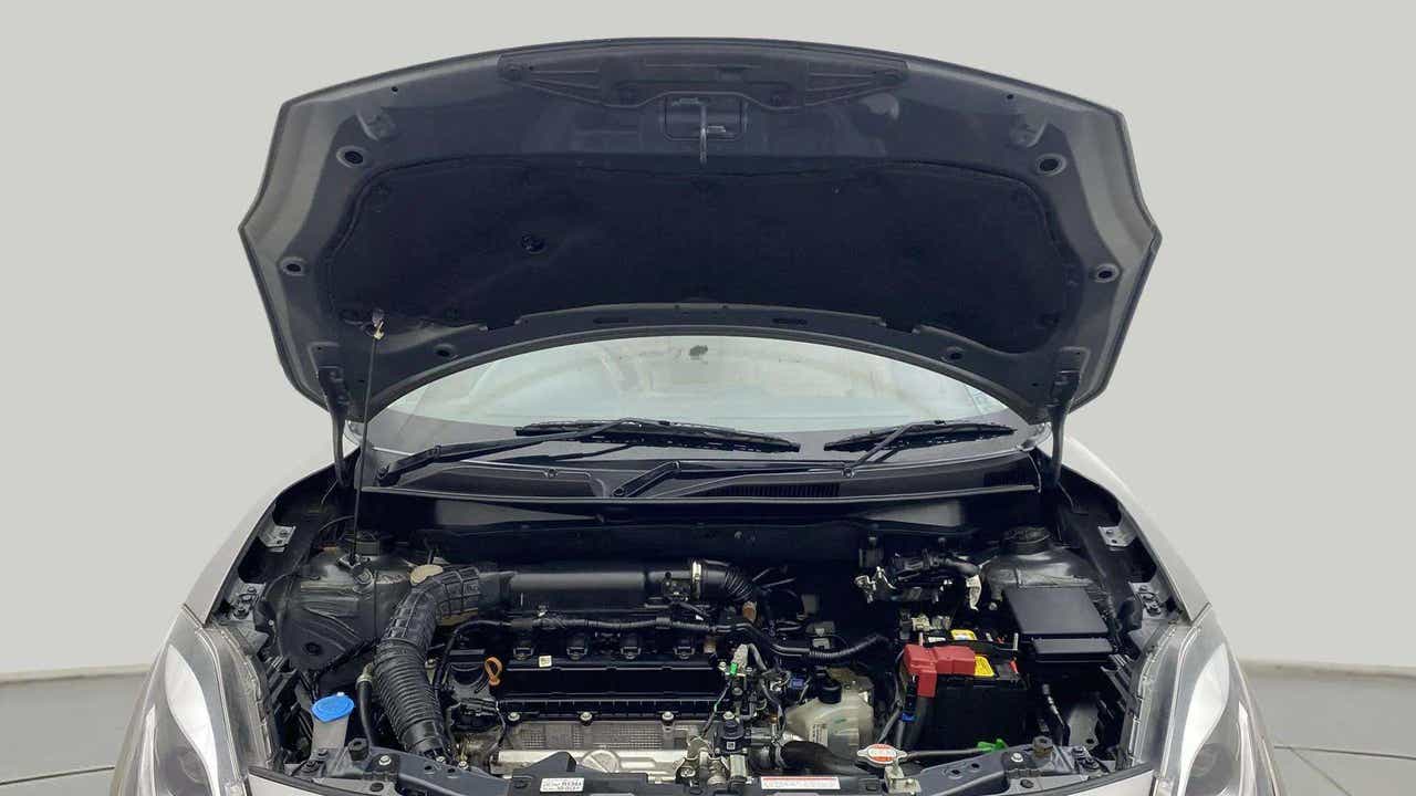 Engine bay view of a Maruti Suzuki Dzire 2018-2023