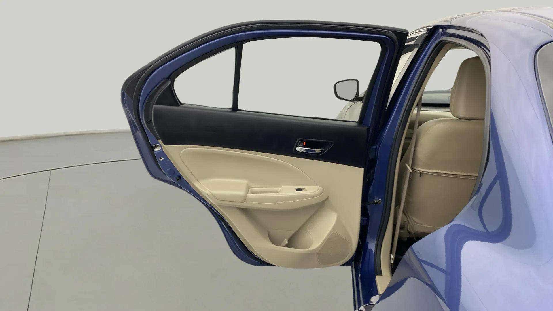 Rear left door interior of a Maruti Suzuki Dzire 2018-2023