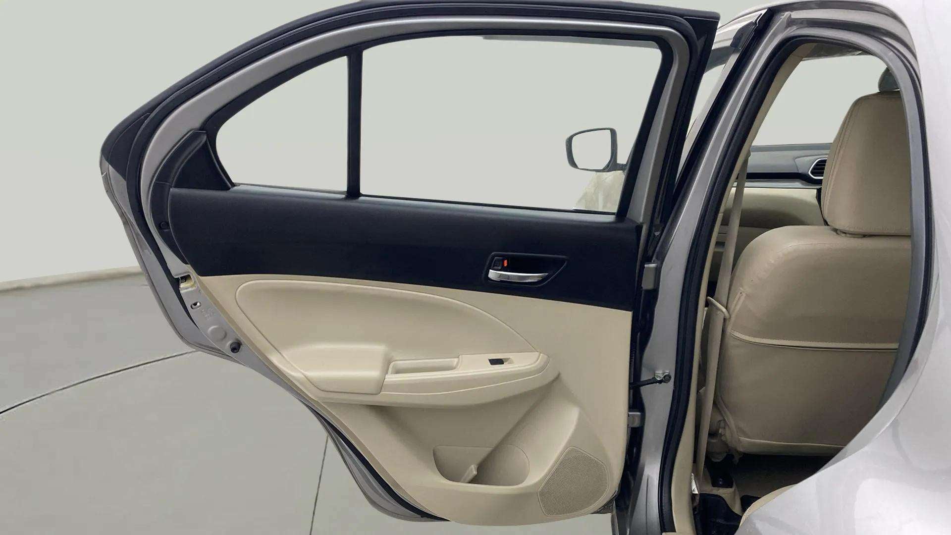 Rear door interior of a Maruti Suzuki Dzire 2018-2023