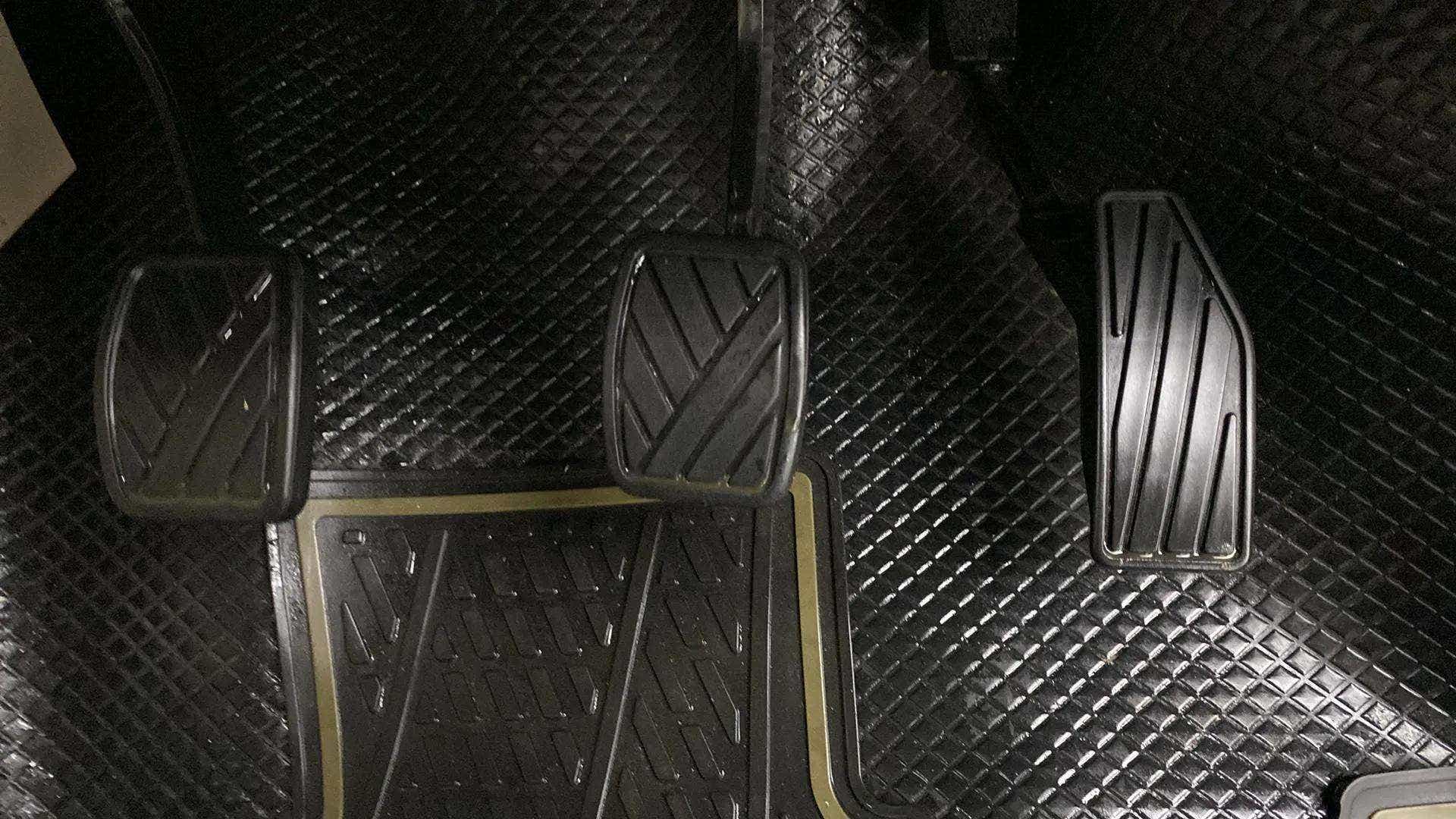 Footwell pedals close-up of a Maruti Suzuki Dzire 2018-2023