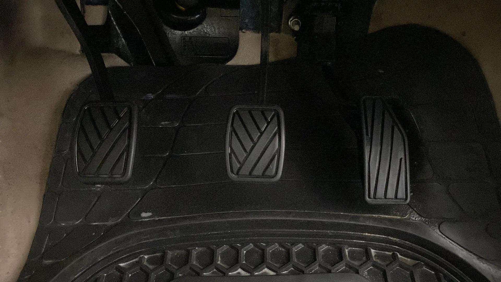 Foot pedal area of a Maruti Suzuki Dzire