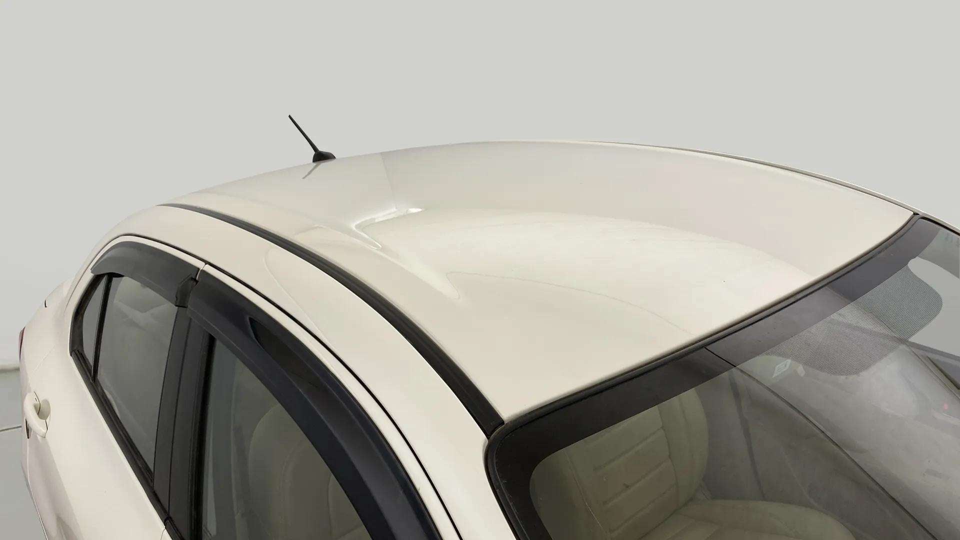 Roof view of a Maruti Suzuki Dzire