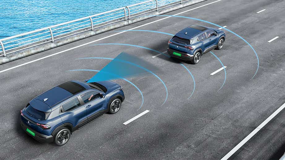 Rear three-quarter view of a nexa blue Maruti Suzuki e Vitara