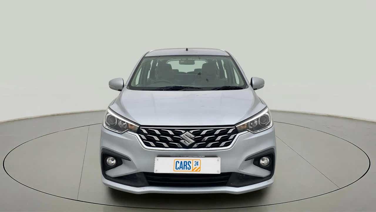 Front view of a Maruti Suzuki Ertiga