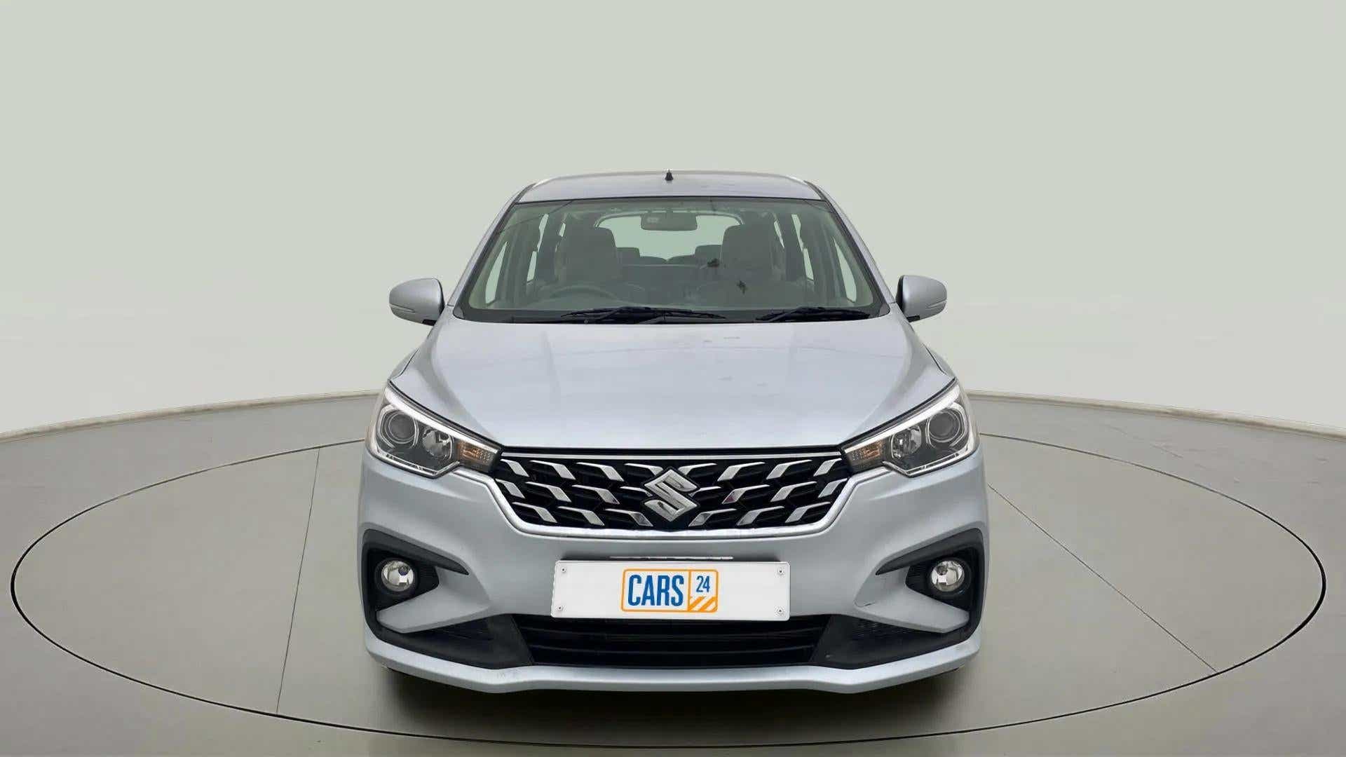 Front view of a Maruti Suzuki Ertiga