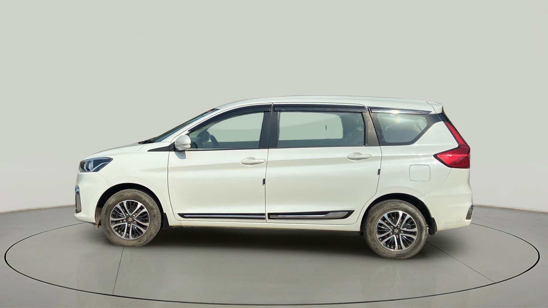 Side view of a Maruti Suzuki Ertiga