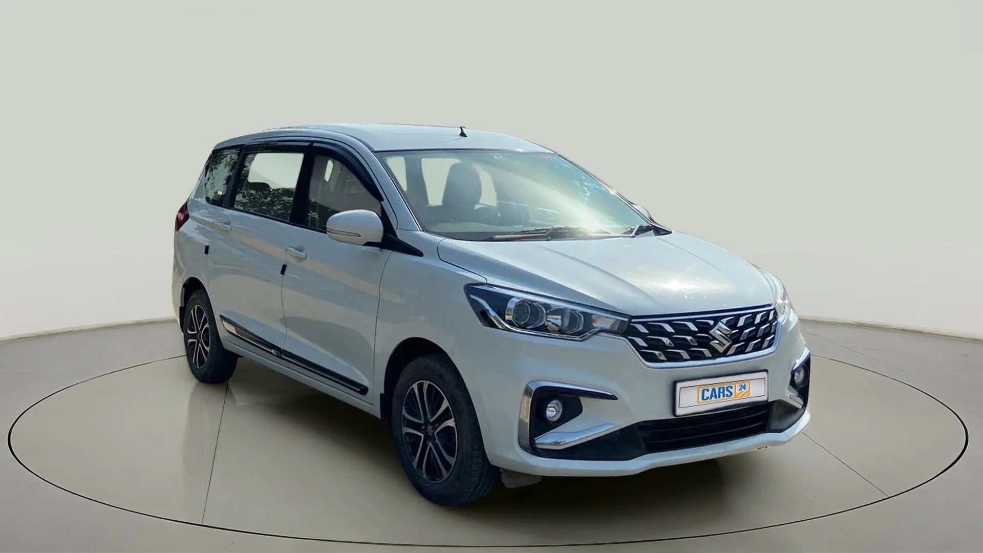 Front three-quarter view of a Maruti Suzuki Ertiga