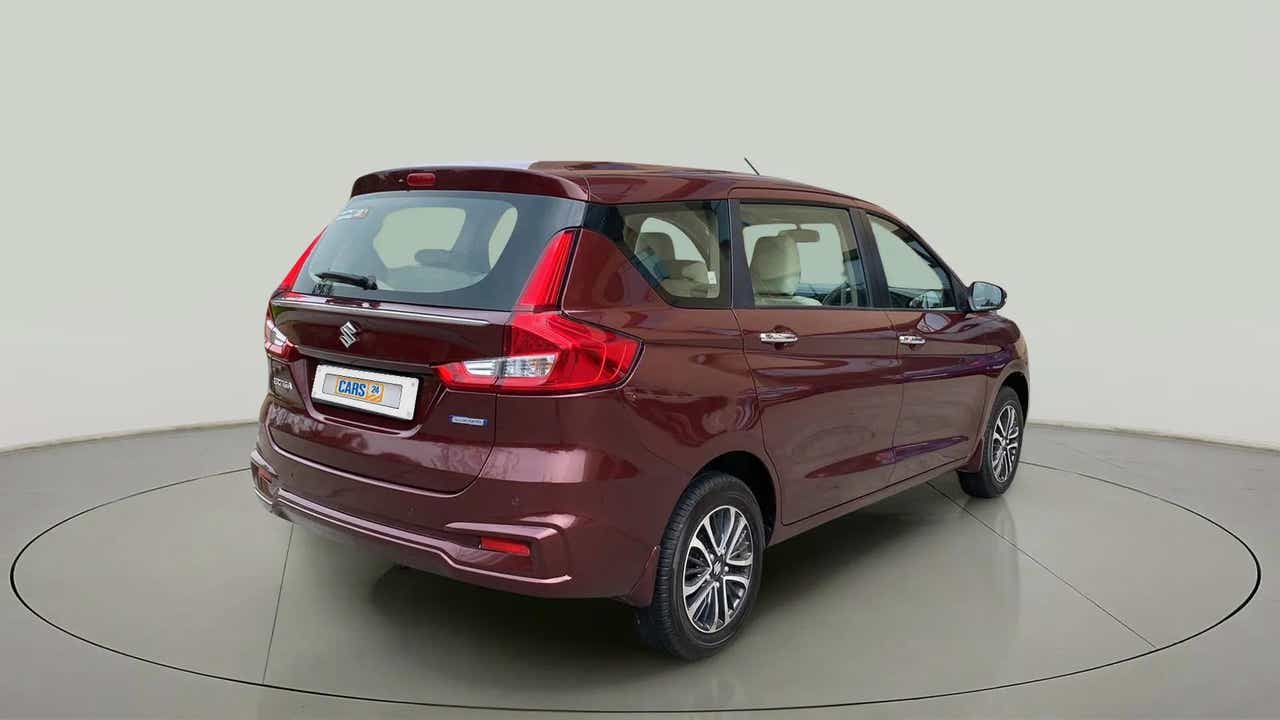 Rear three-quarter view of a Maruti Suzuki Ertiga