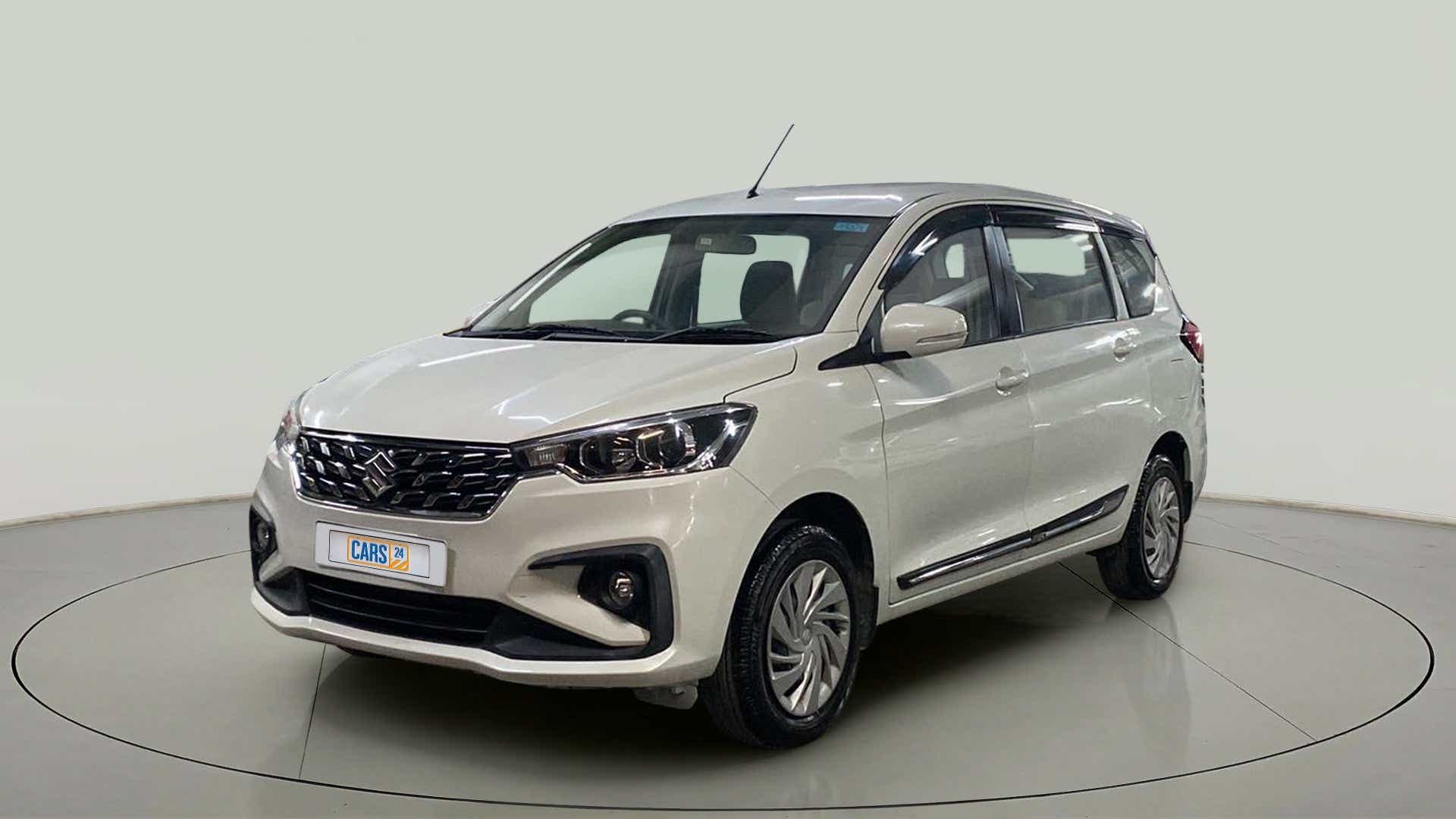 Front three-quarter view of a Maruti Suzuki Ertiga