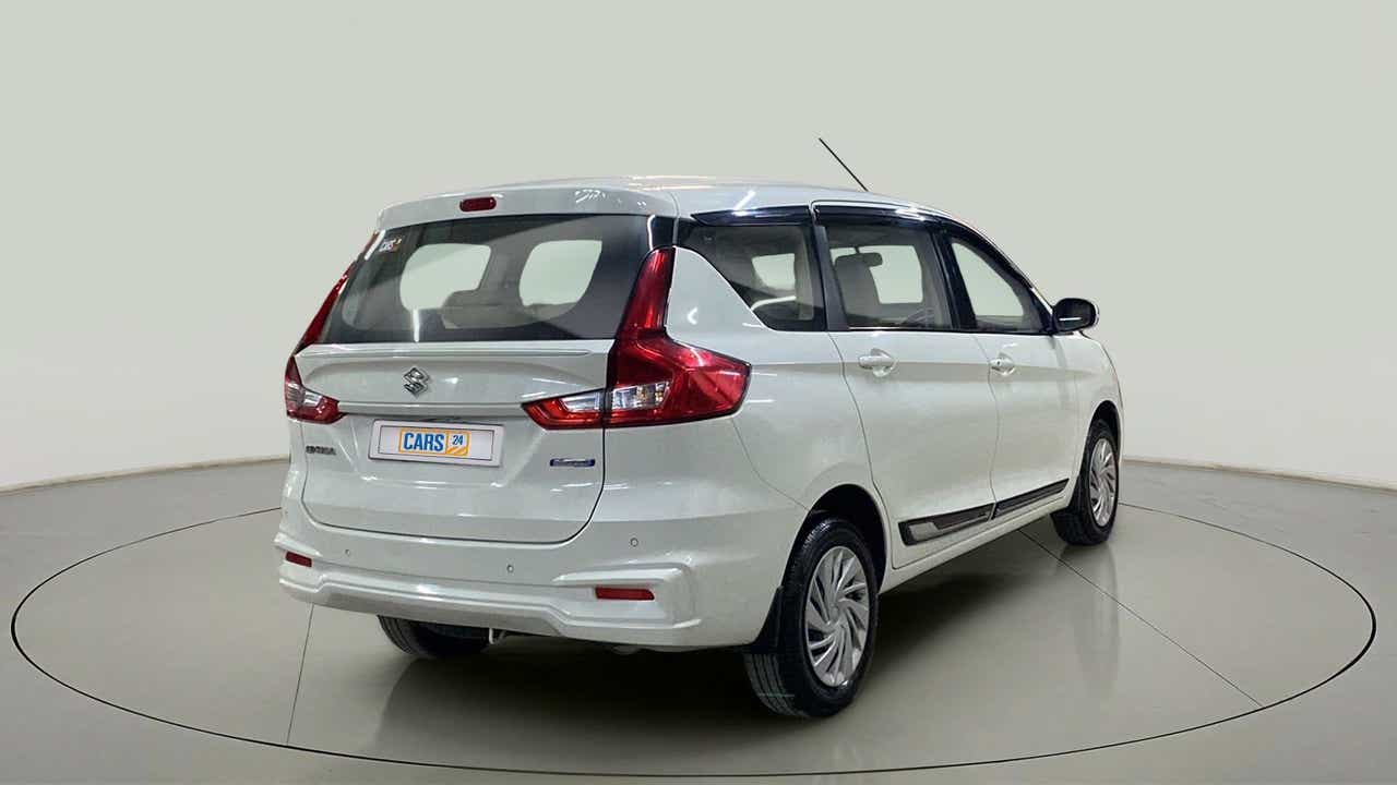 Rear three-quarter view of a Maruti Suzuki Ertiga