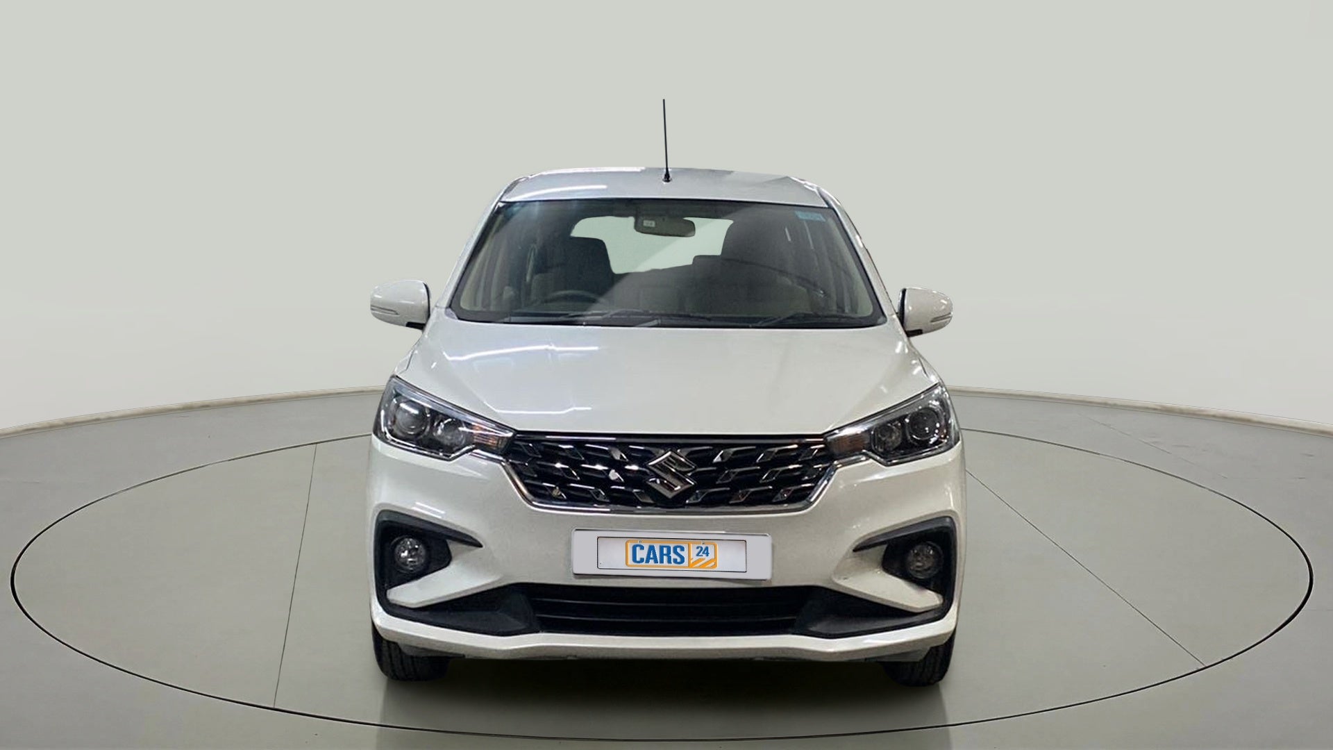 Front view of a Maruti Suzuki Ertiga