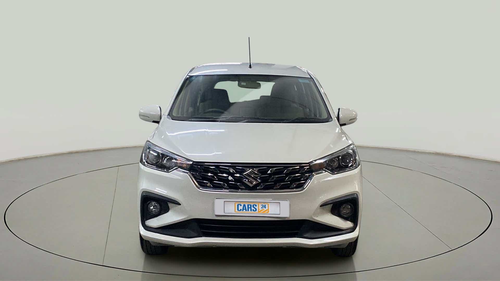 Front view of a Maruti Suzuki Ertiga