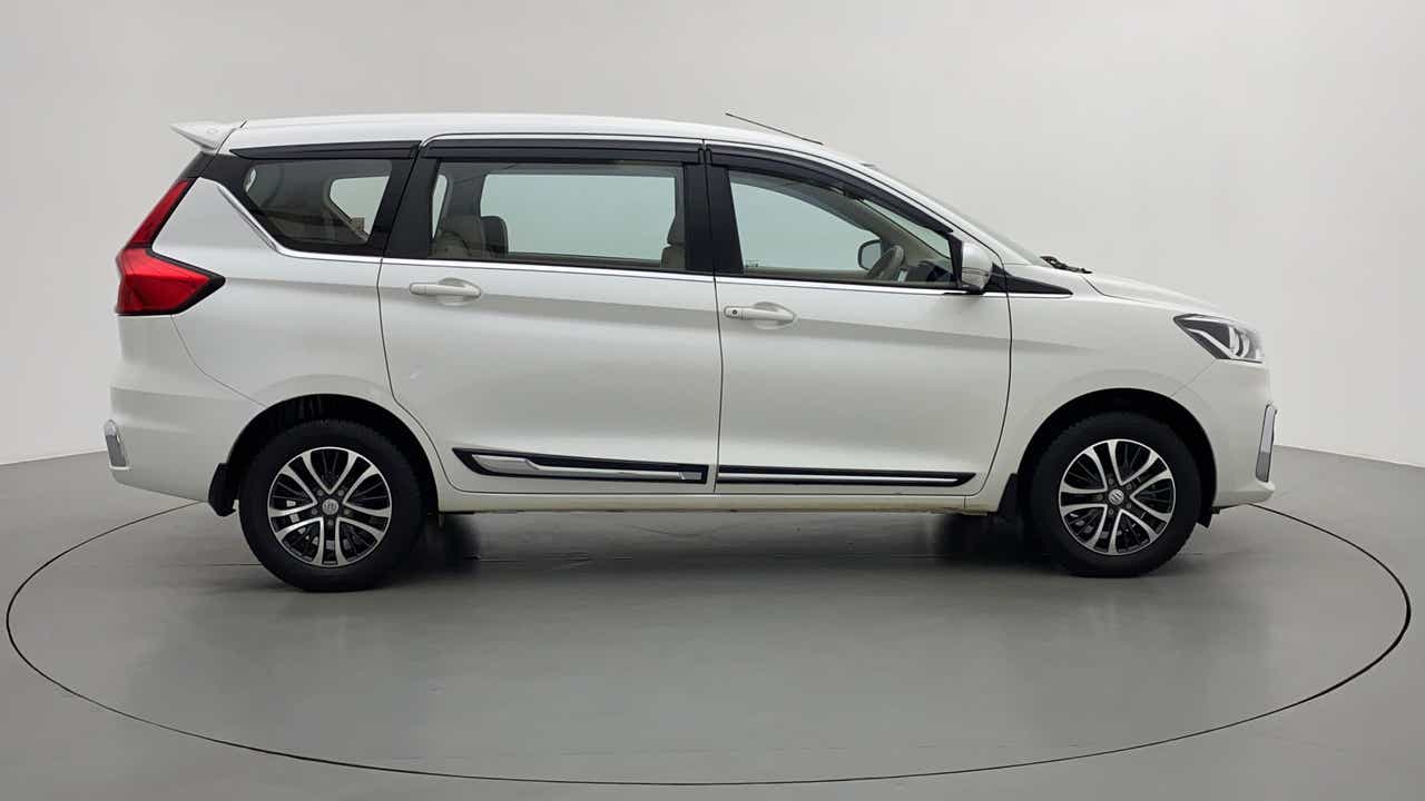 Side view of a Maruti Suzuki Ertiga