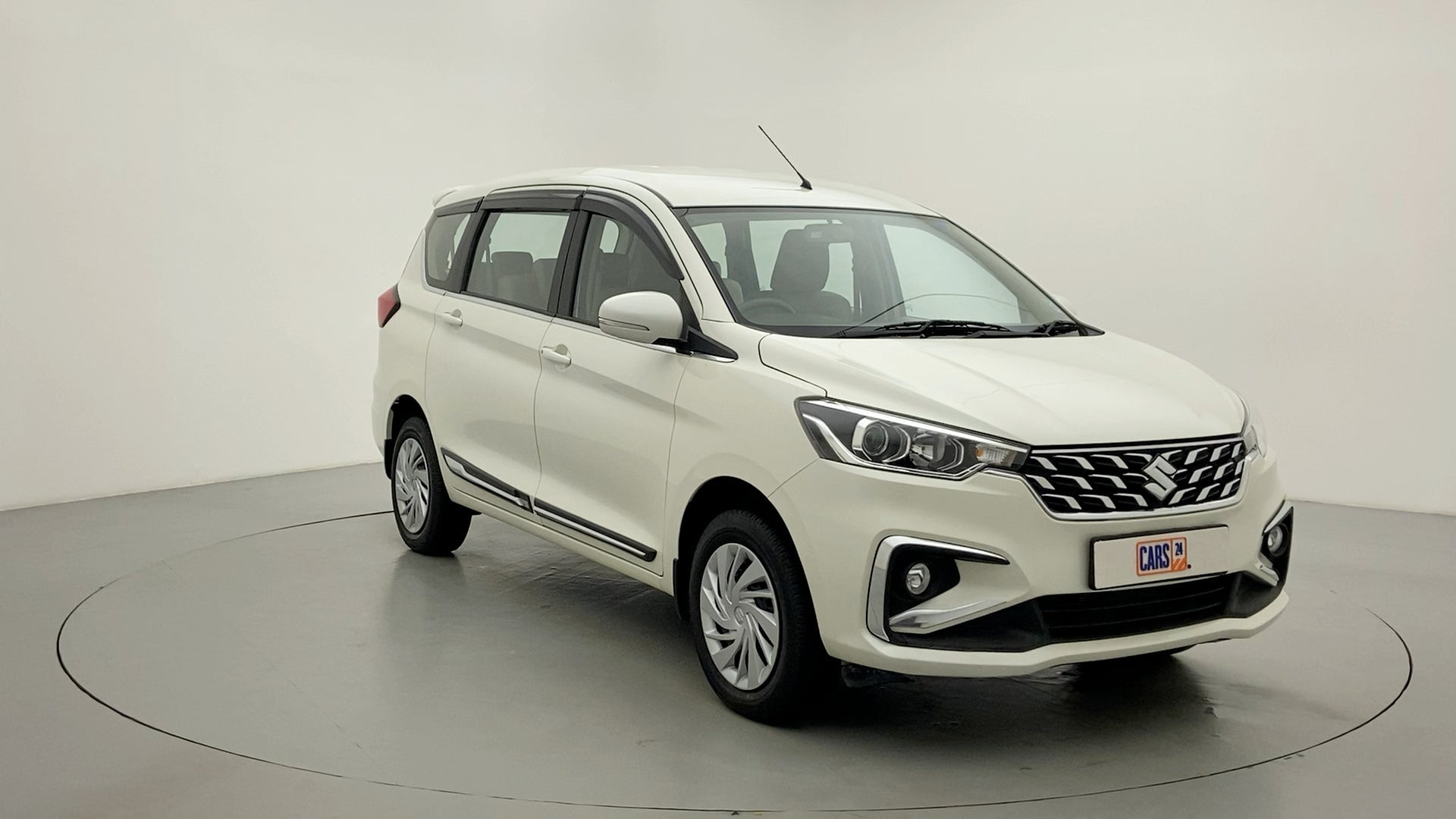 Front three-quarter view of a Maruti Suzuki Ertiga