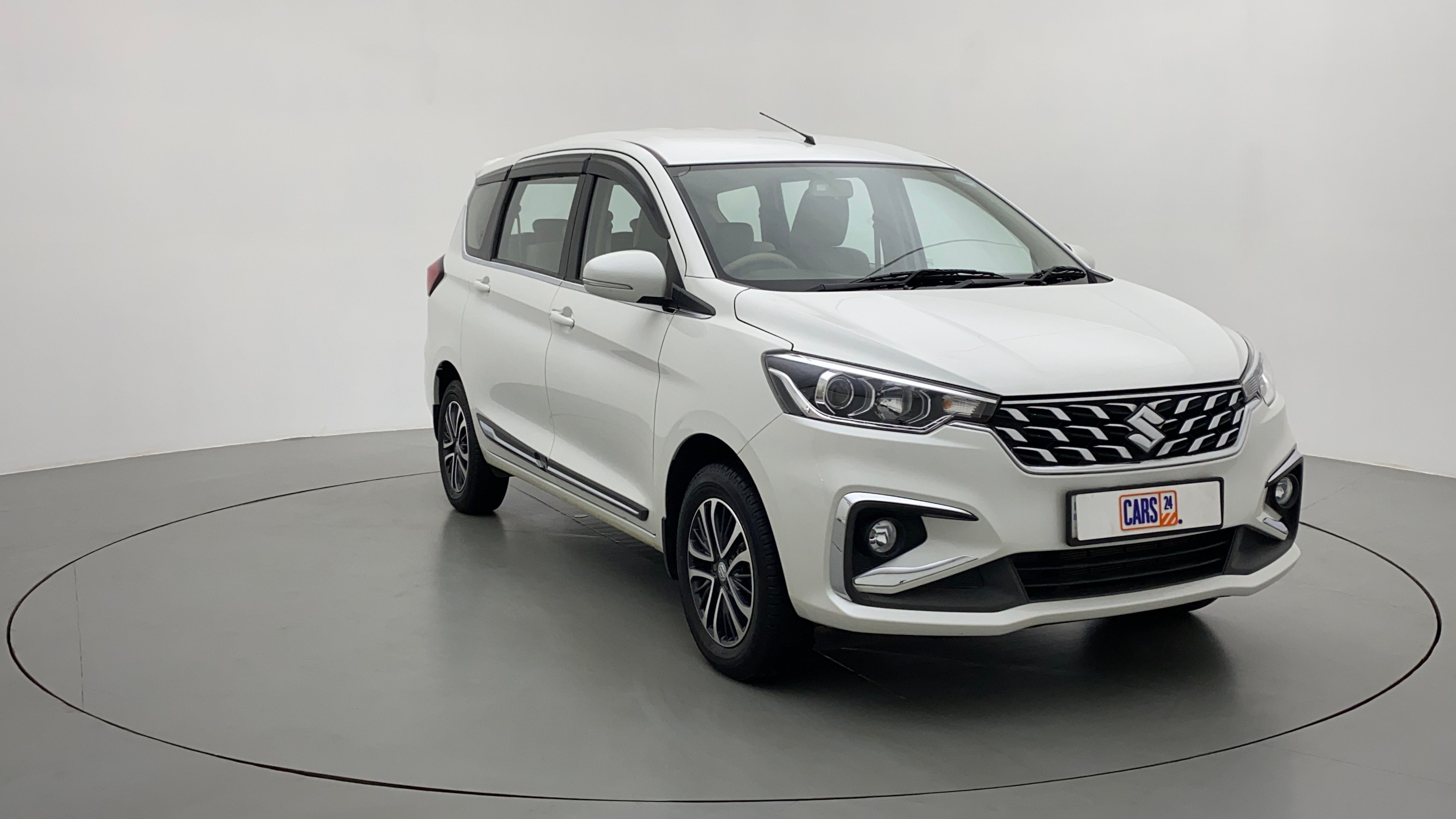 Front three-quarter view of a Maruti Suzuki Ertiga