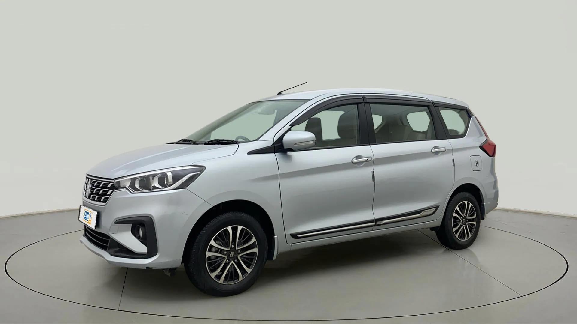 Front three-quarter view of a Maruti Suzuki Ertiga