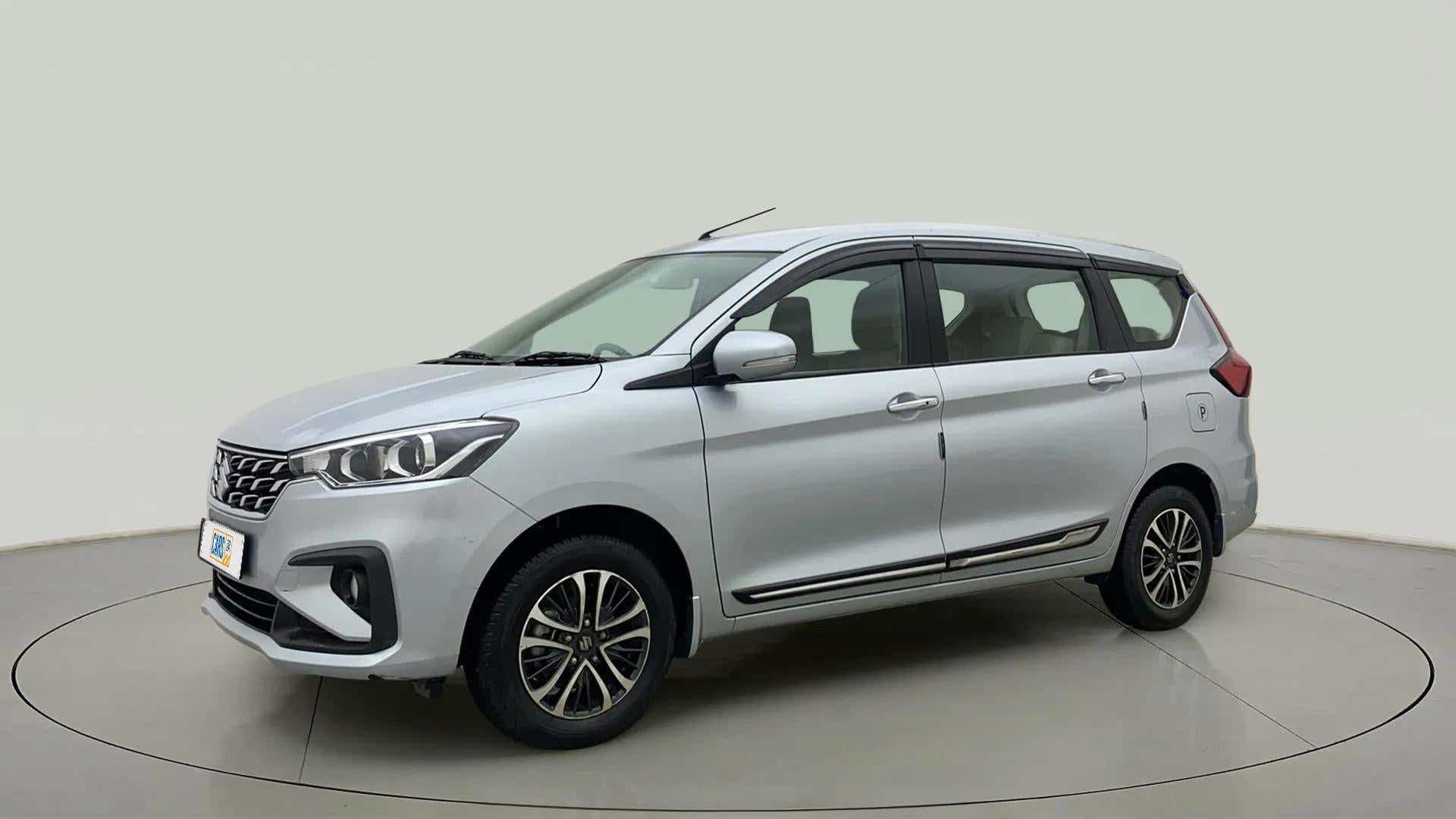 Front three-quarter view of a Maruti Suzuki Ertiga