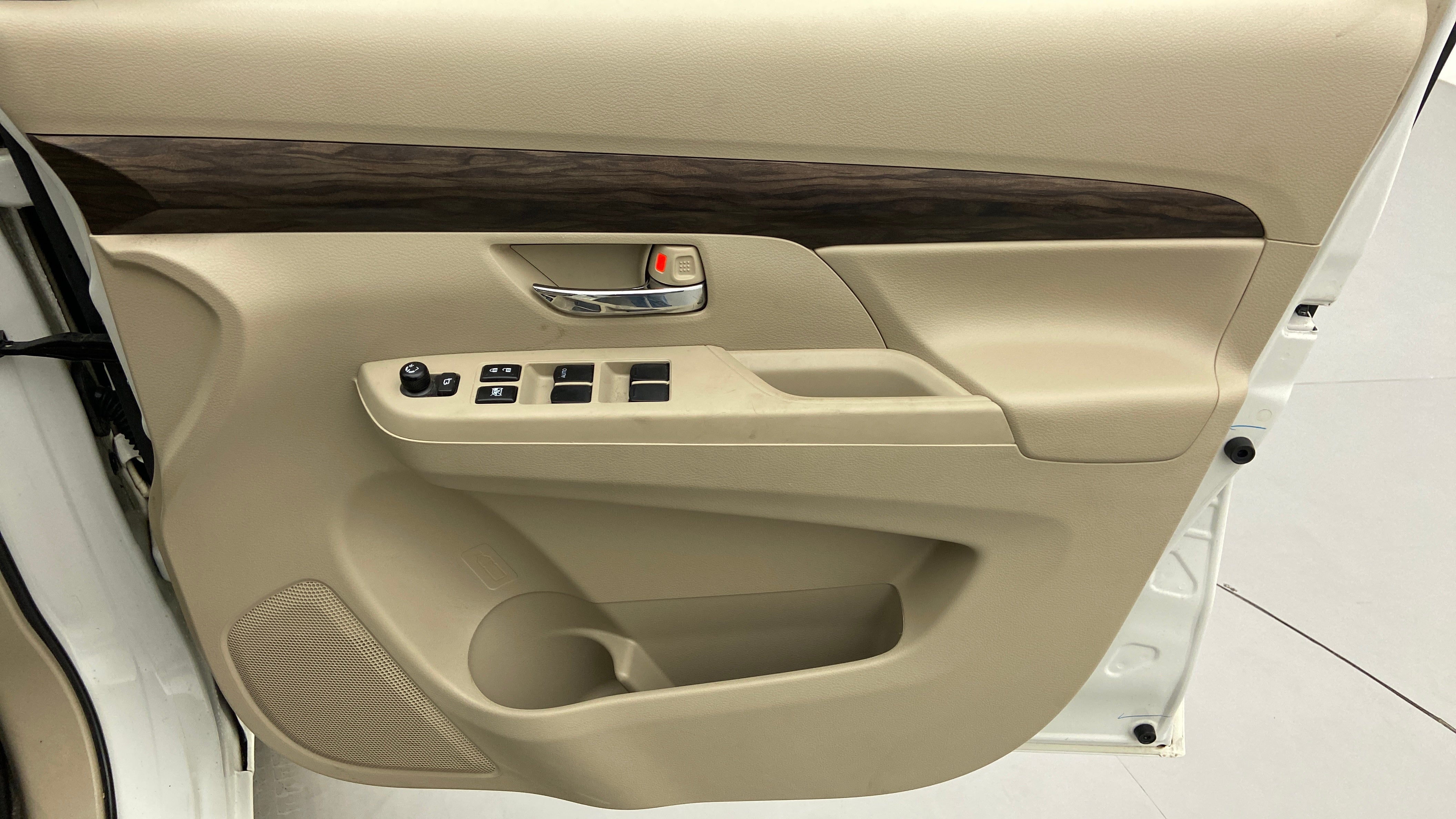 Front left door interior of a Maruti Suzuki Ertiga