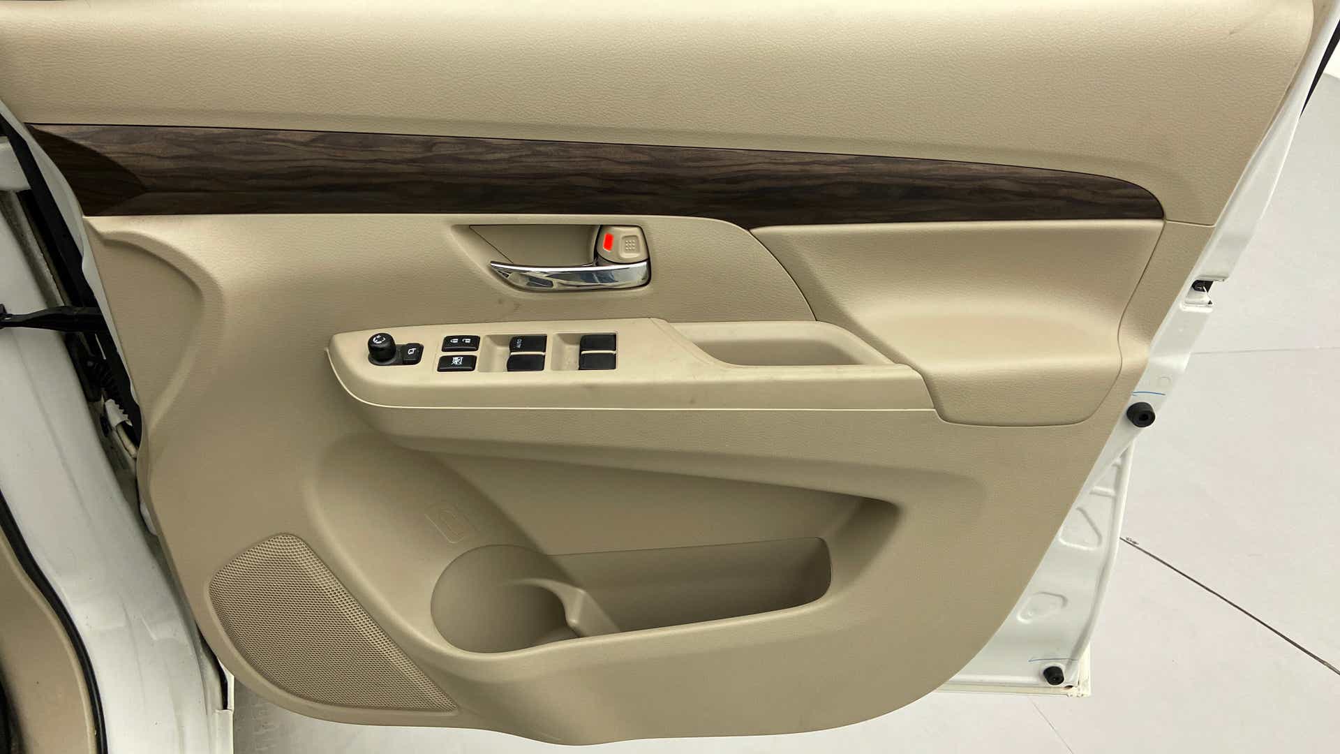 Front left door interior of a Maruti Suzuki Ertiga