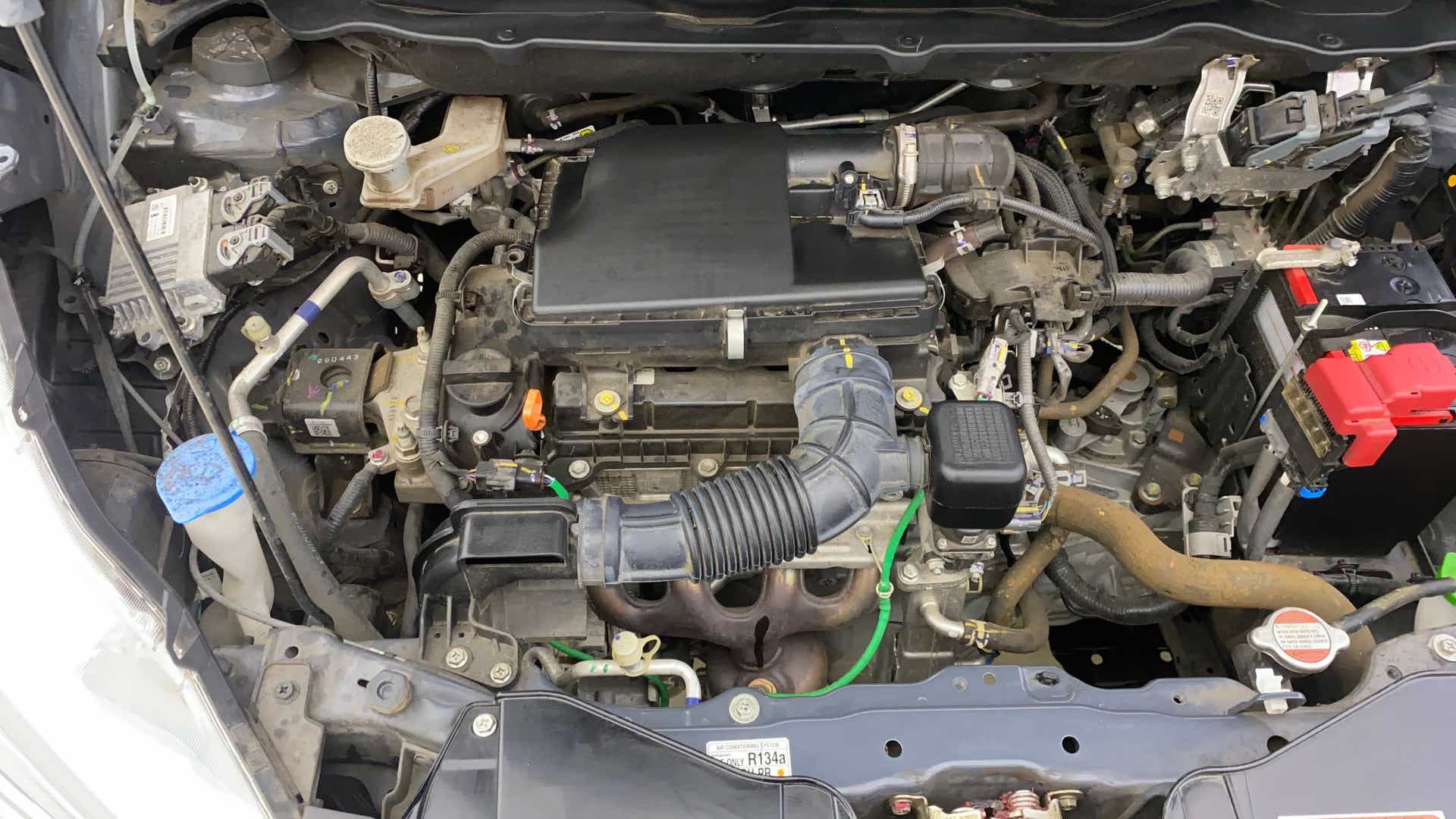 Engine bay of a Maruti Suzuki Ertiga