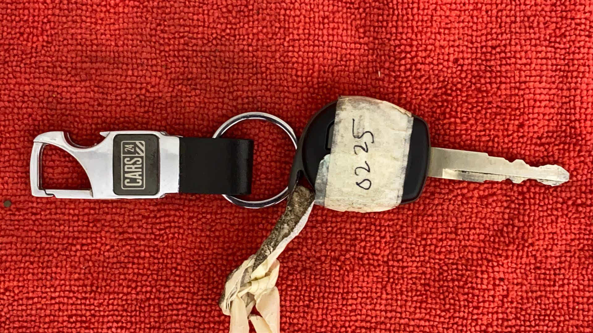 Full car key view of a Maruti Suzuki Ertiga