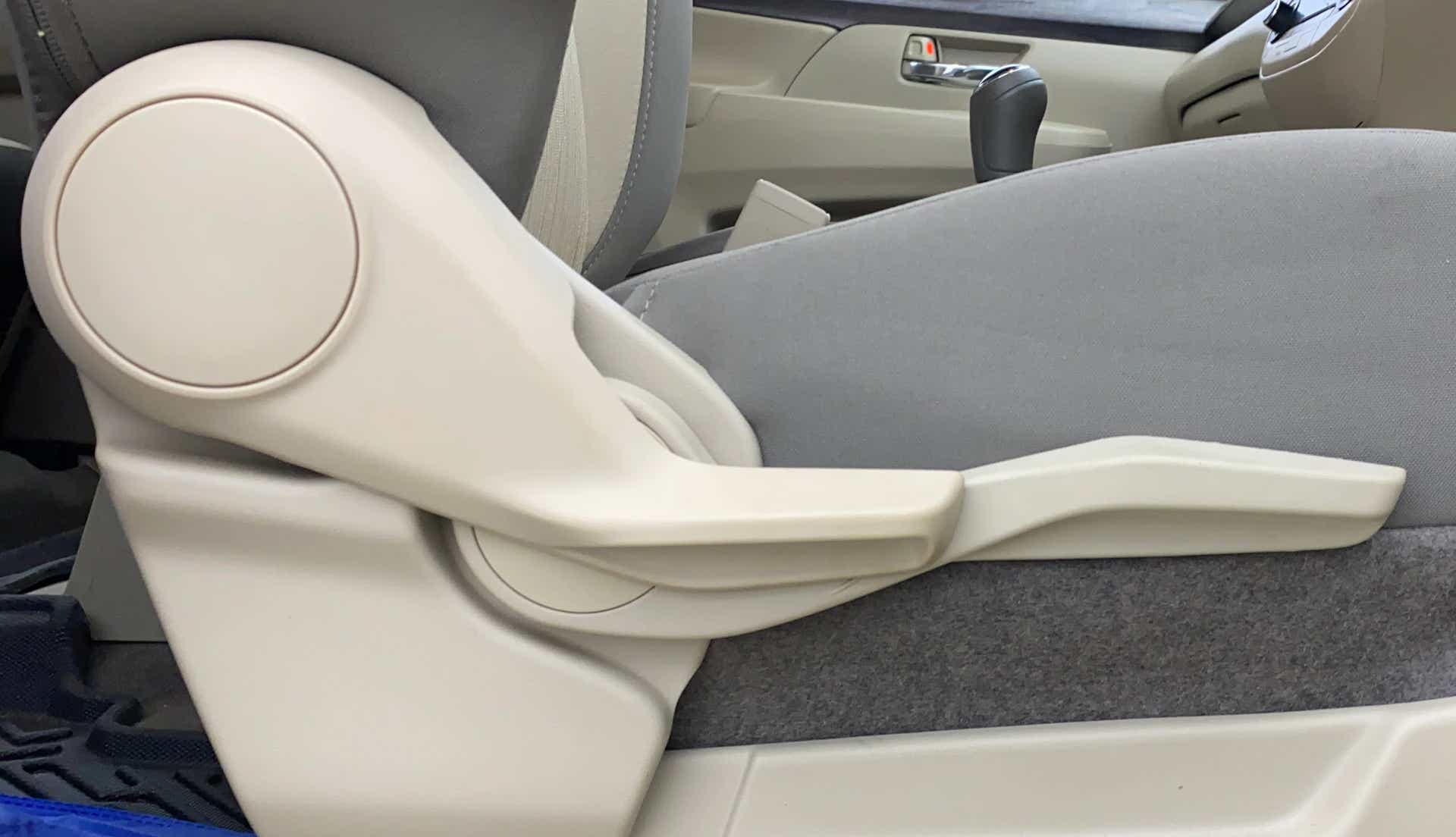 Seat adjustment lever of a Maruti Suzuki Ertiga