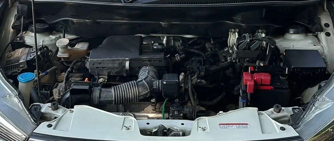 Engine bay view of a Maruti Suzuki Ertiga