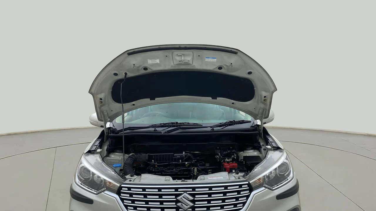 Engine bay view of a Maruti Suzuki Ertiga