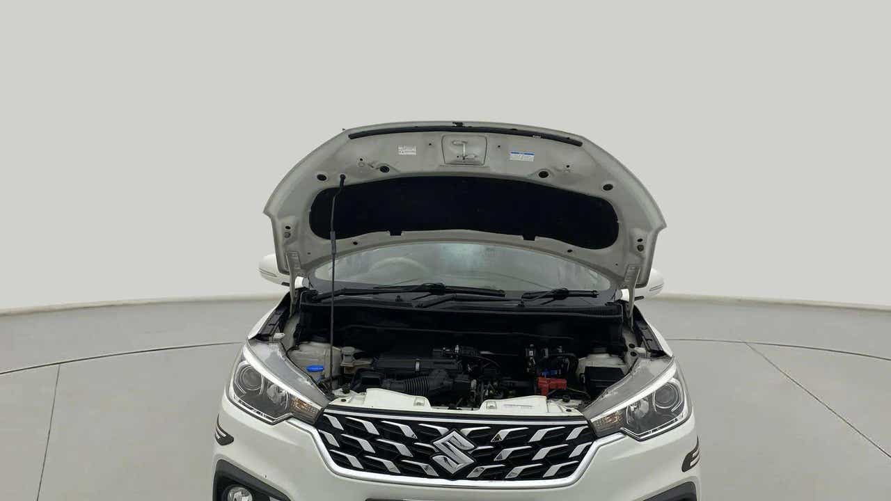 Engine bay view of a Maruti Suzuki Ertiga