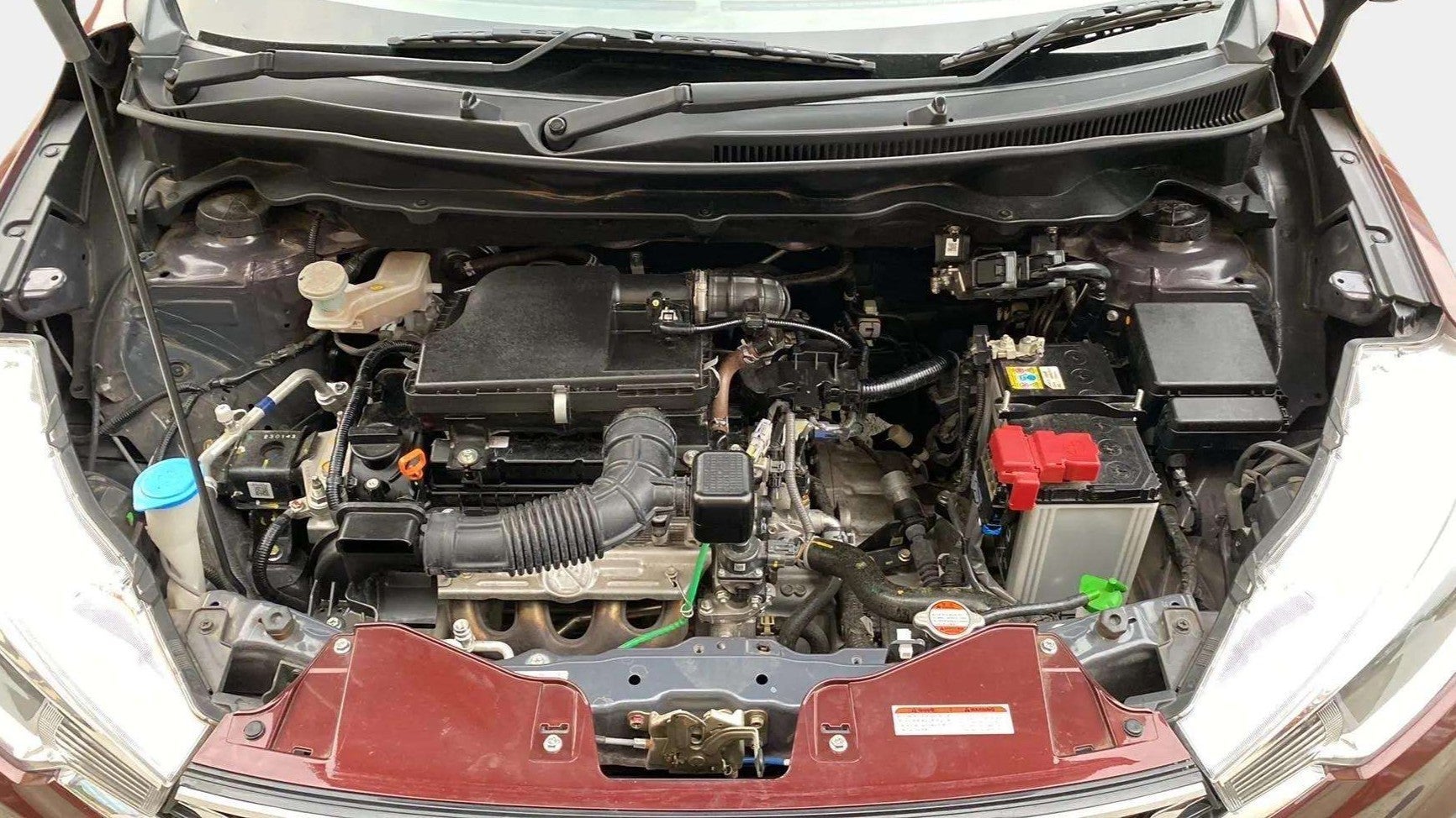 Engine bay of a Maruti Suzuki Ertiga