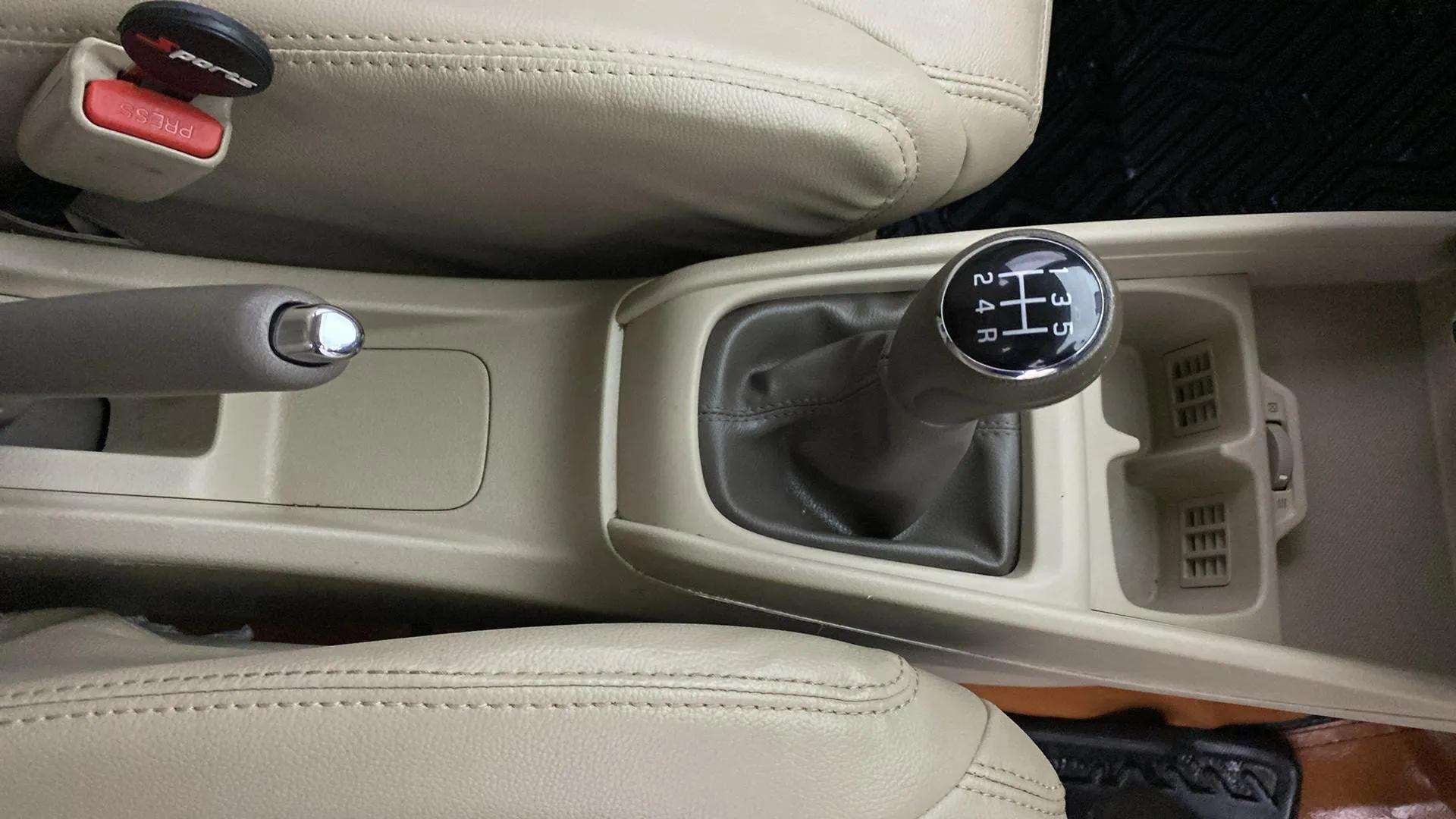 Gear shift and center console of a Maruti Suzuki Ertiga