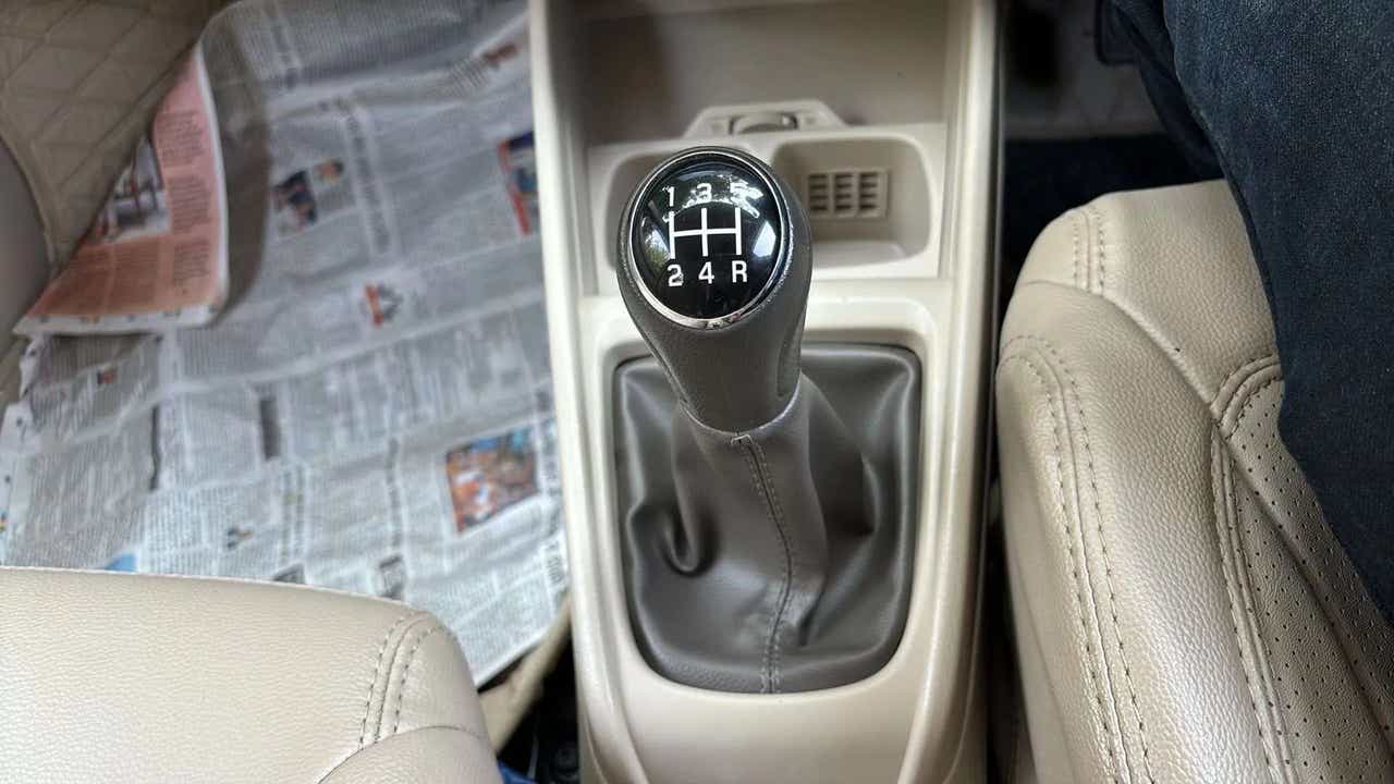 Gear lever and console of a Maruti Suzuki Ertiga