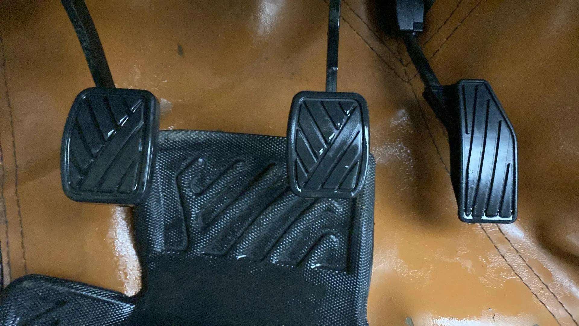 Foot pedal area of a Maruti Suzuki Ertiga