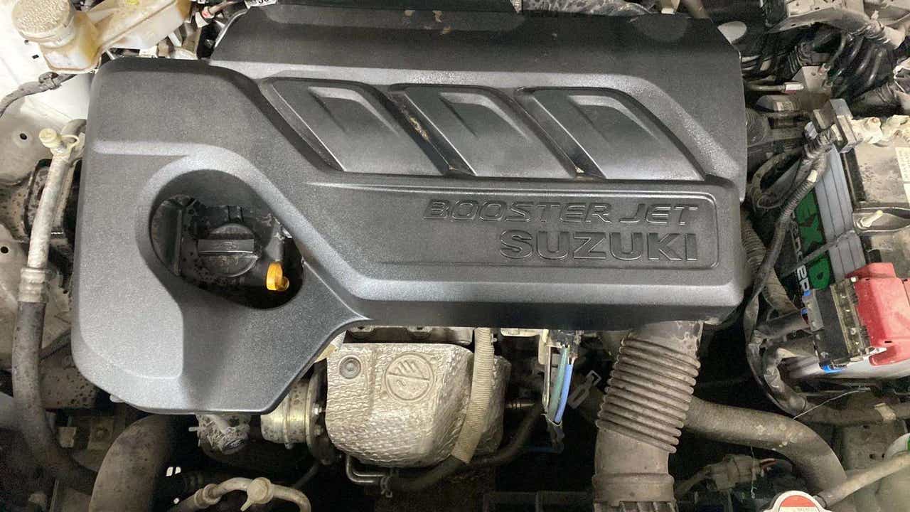 Engine bay of a maruti suzuki fronx