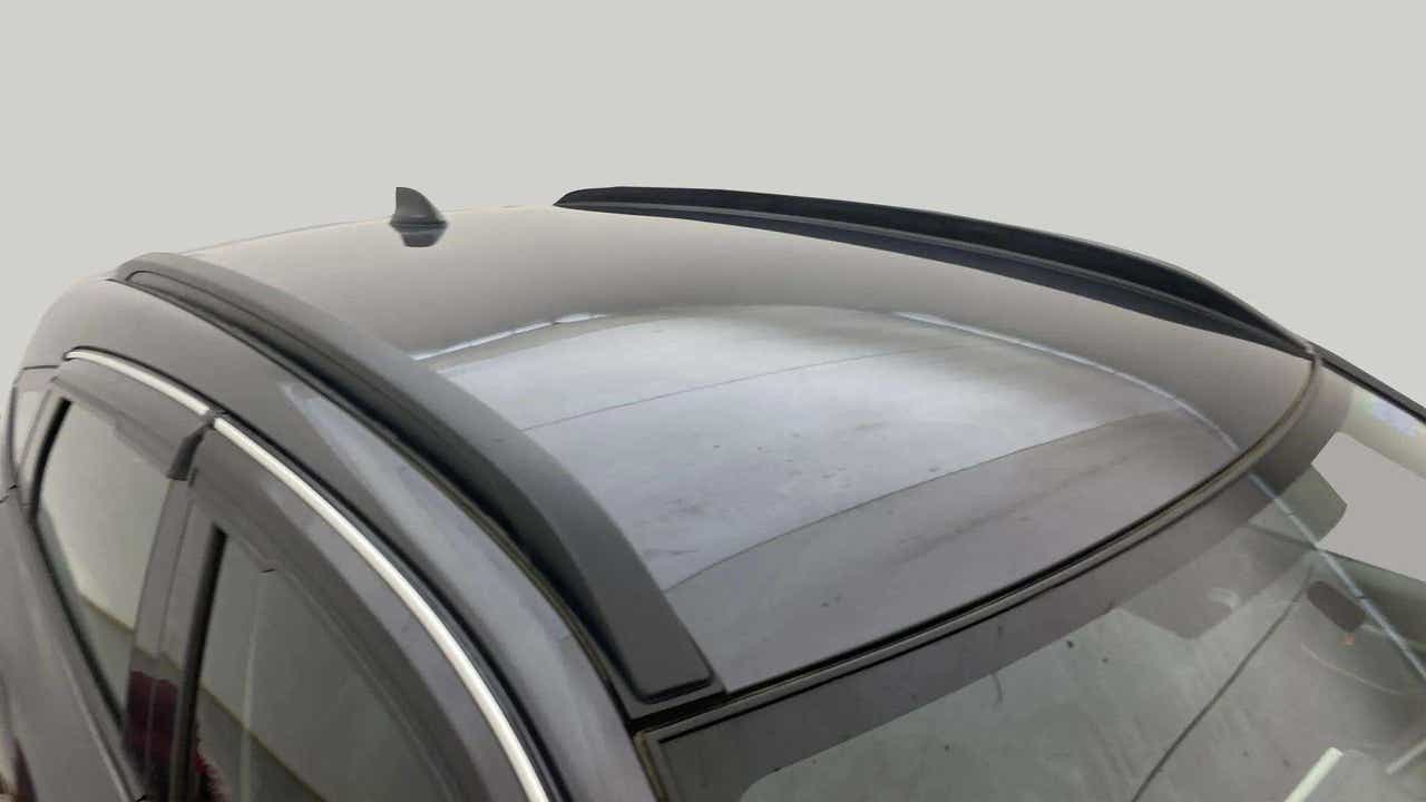 Roof section of a Maruti Suzuki FRONX