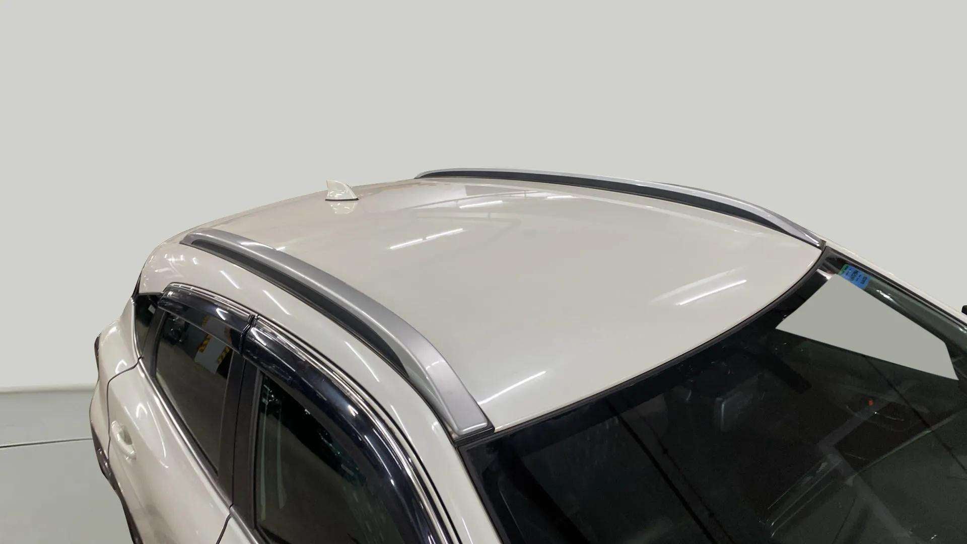 Roof and roof rails of a Maruti Suzuki FRONX