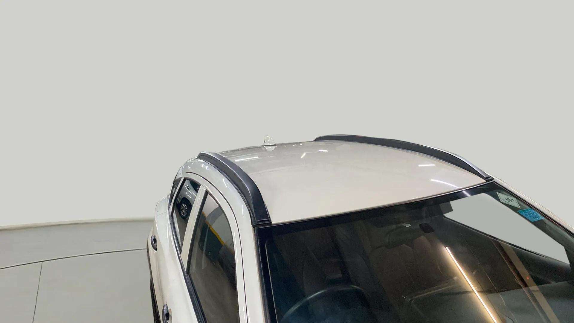 Roof view of a Maruti Suzuki FRONX