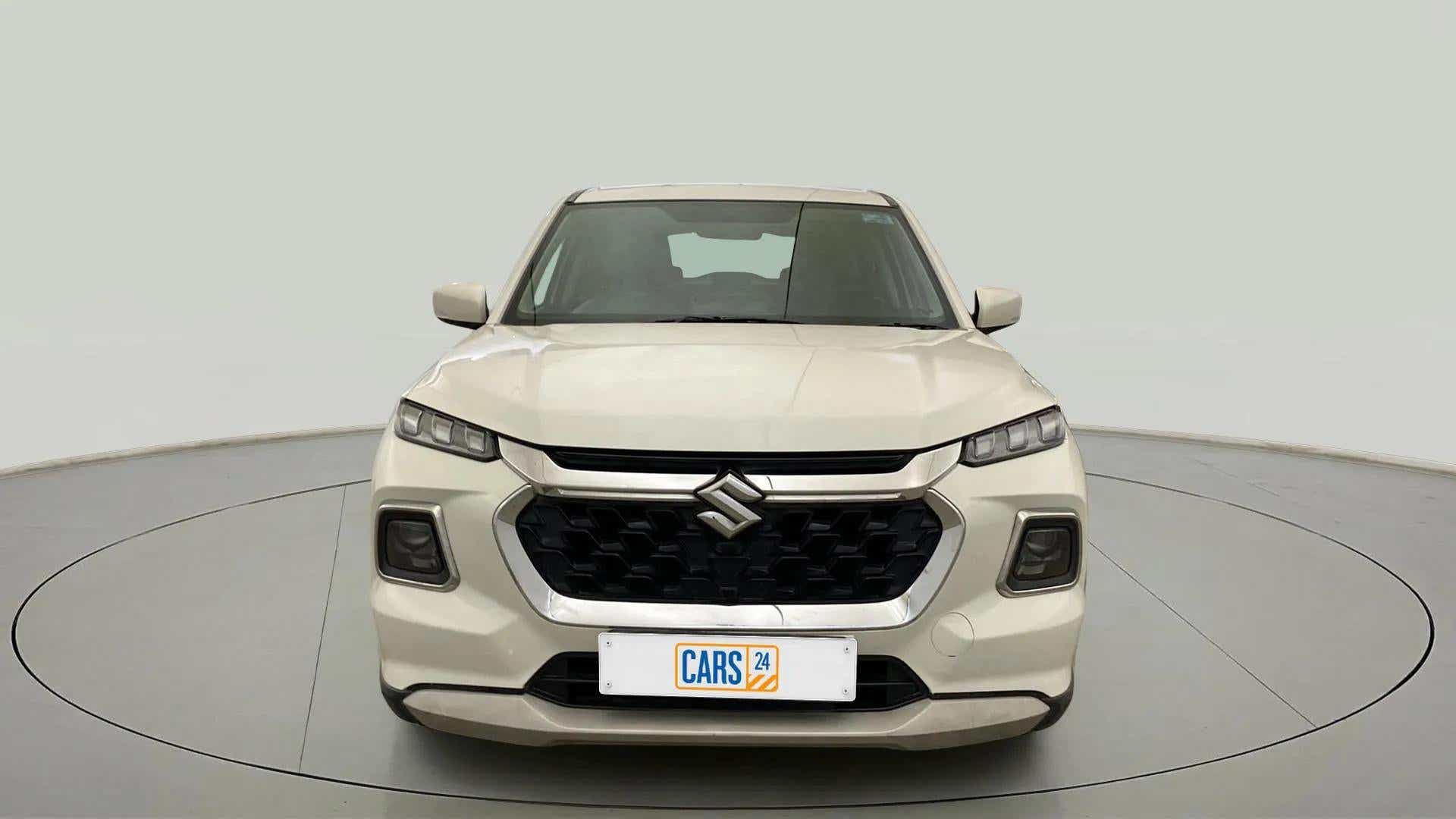 Front view of a Maruti Suzuki Grand Vitara