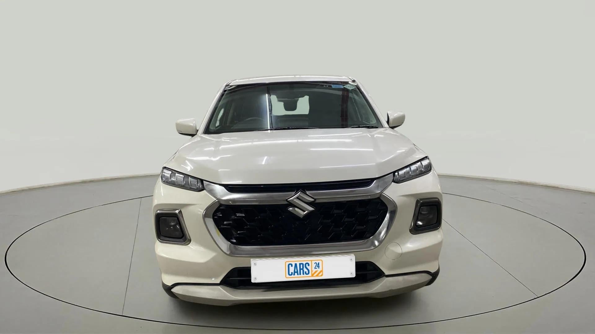 Front view of a Maruti Suzuki Grand Vitara