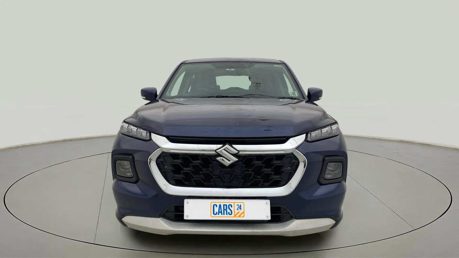 Front view of a Maruti Suzuki Grand Vitara