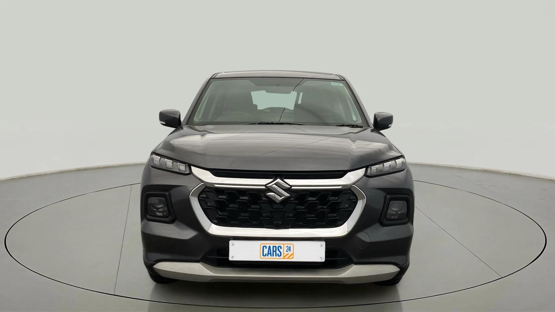 Front view of a Maruti Suzuki Grand Vitara