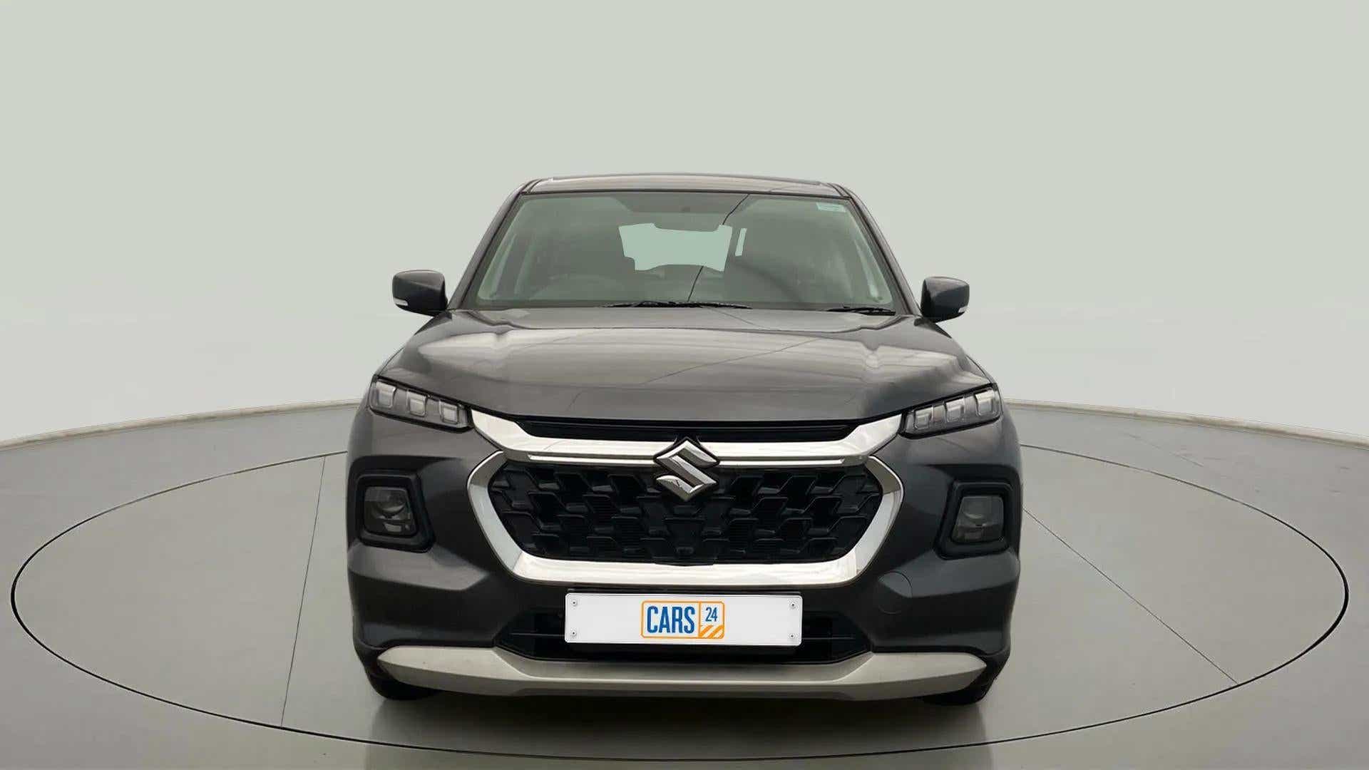 Front view of a Maruti Suzuki Grand Vitara
