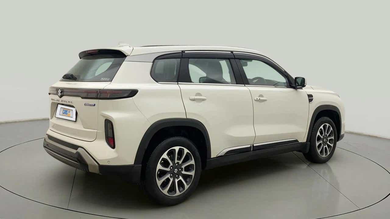 Rear three quarter of a Maruti Suzuki Grand Vitara