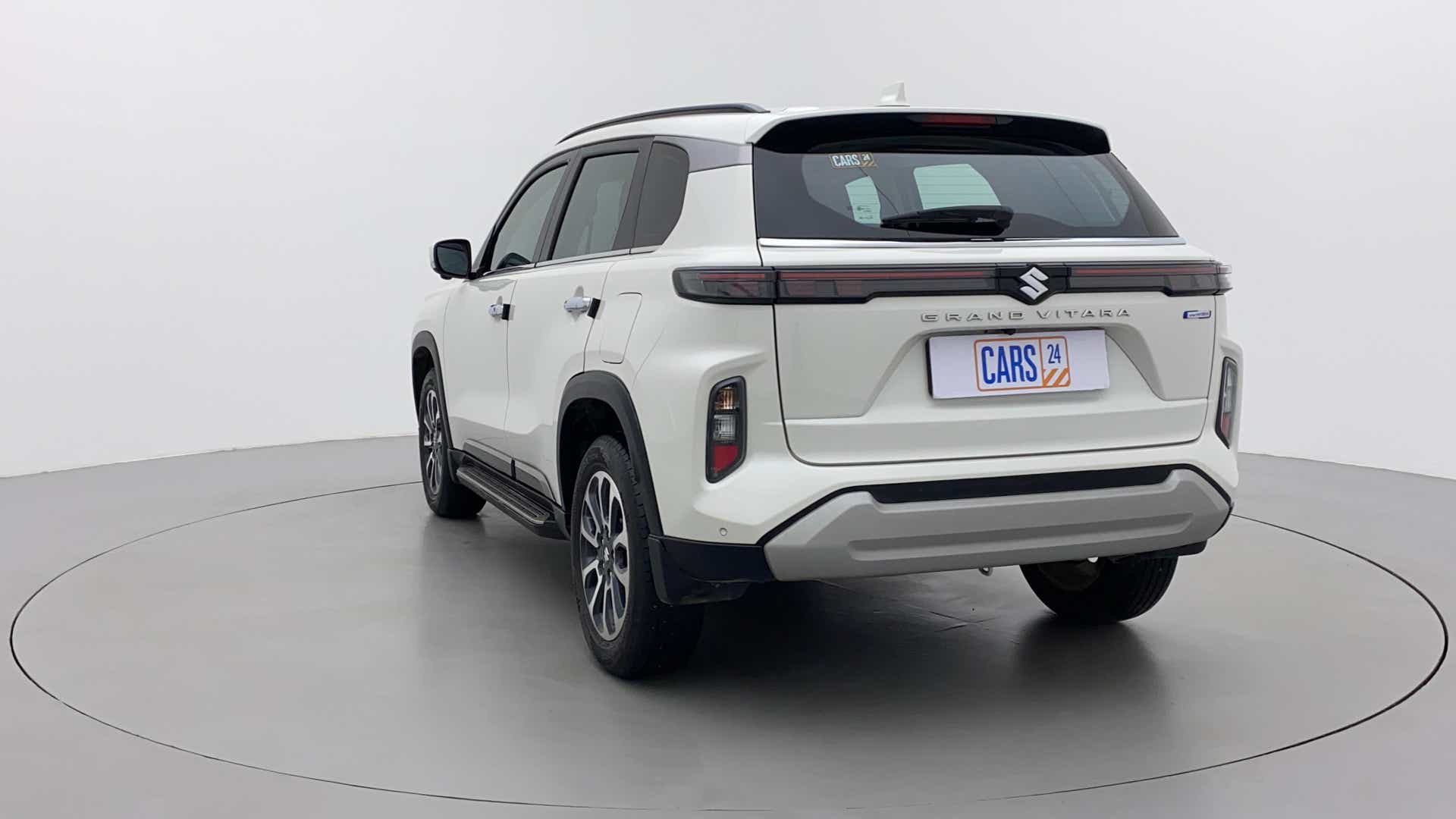 Rear three-quarter view of a Maruti Suzuki Grand Vitara