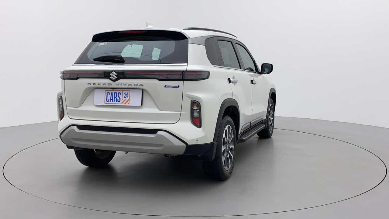 Rear three-quarter view of a Maruti Suzuki Grand Vitara