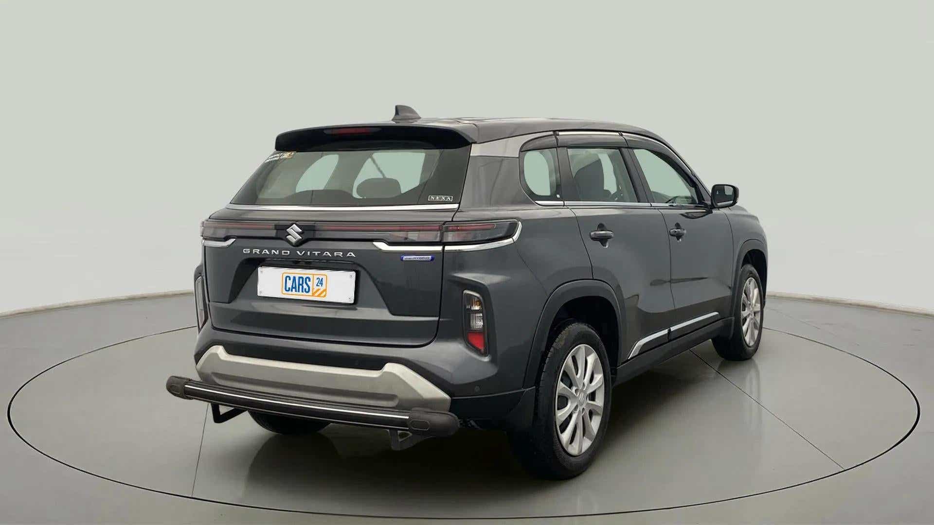 Rear three-quarter view of a Maruti Suzuki Grand Vitara